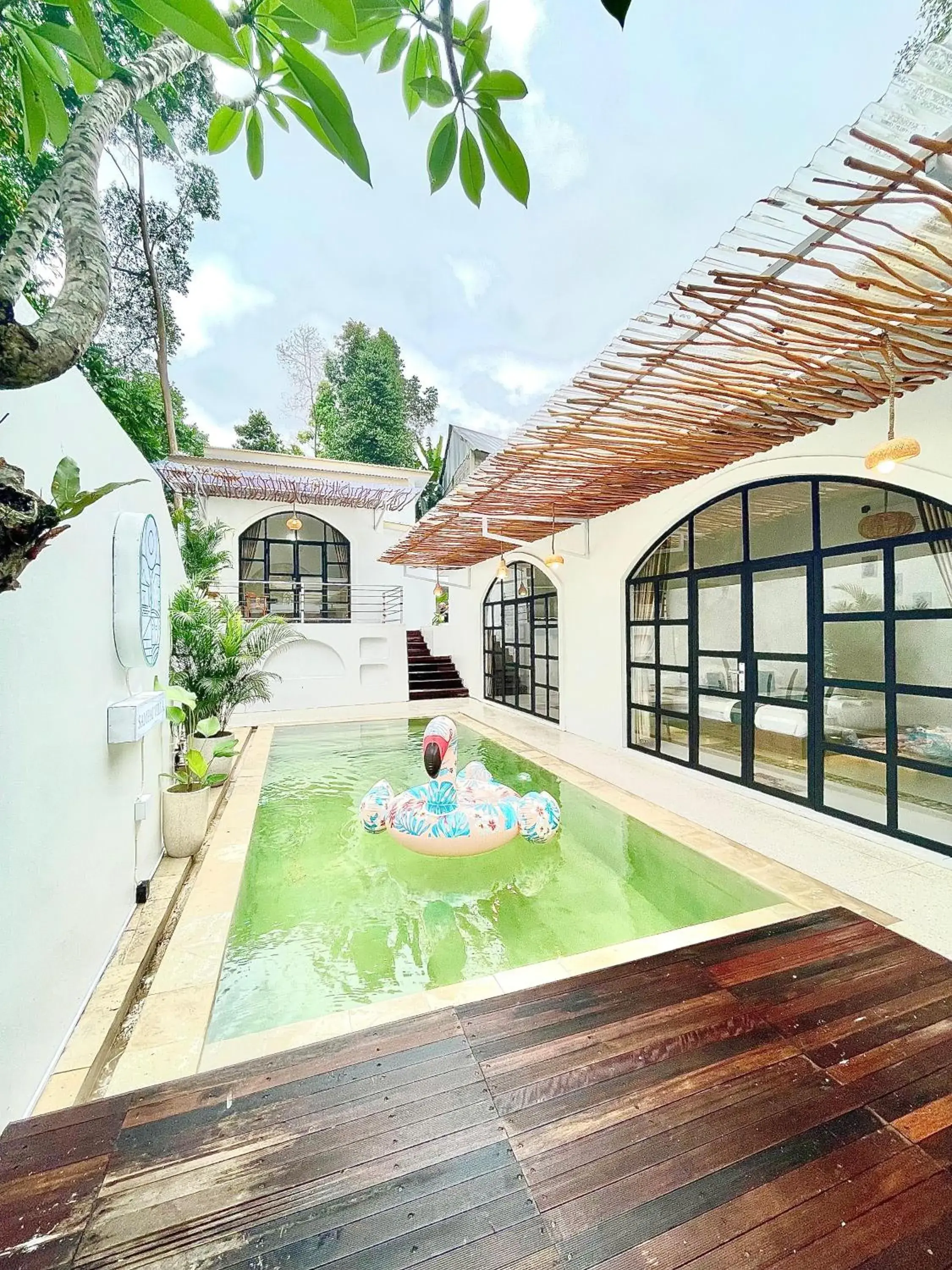 Property building in Sampai Villa Santiva Property building in Sampai Villa Santiva