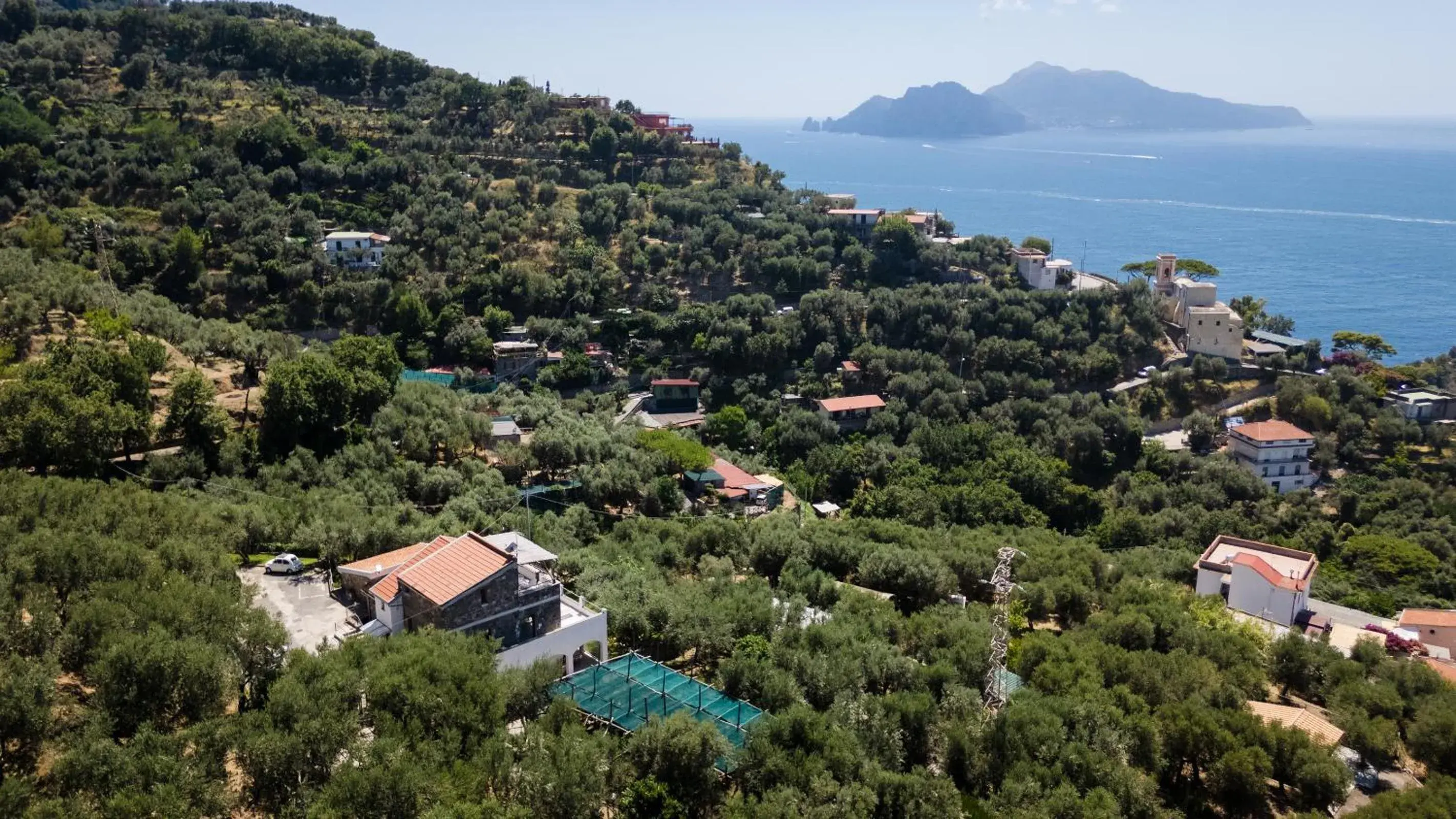 Property building in Casa Clementina Marciano Property building in Casa Clementina Marciano