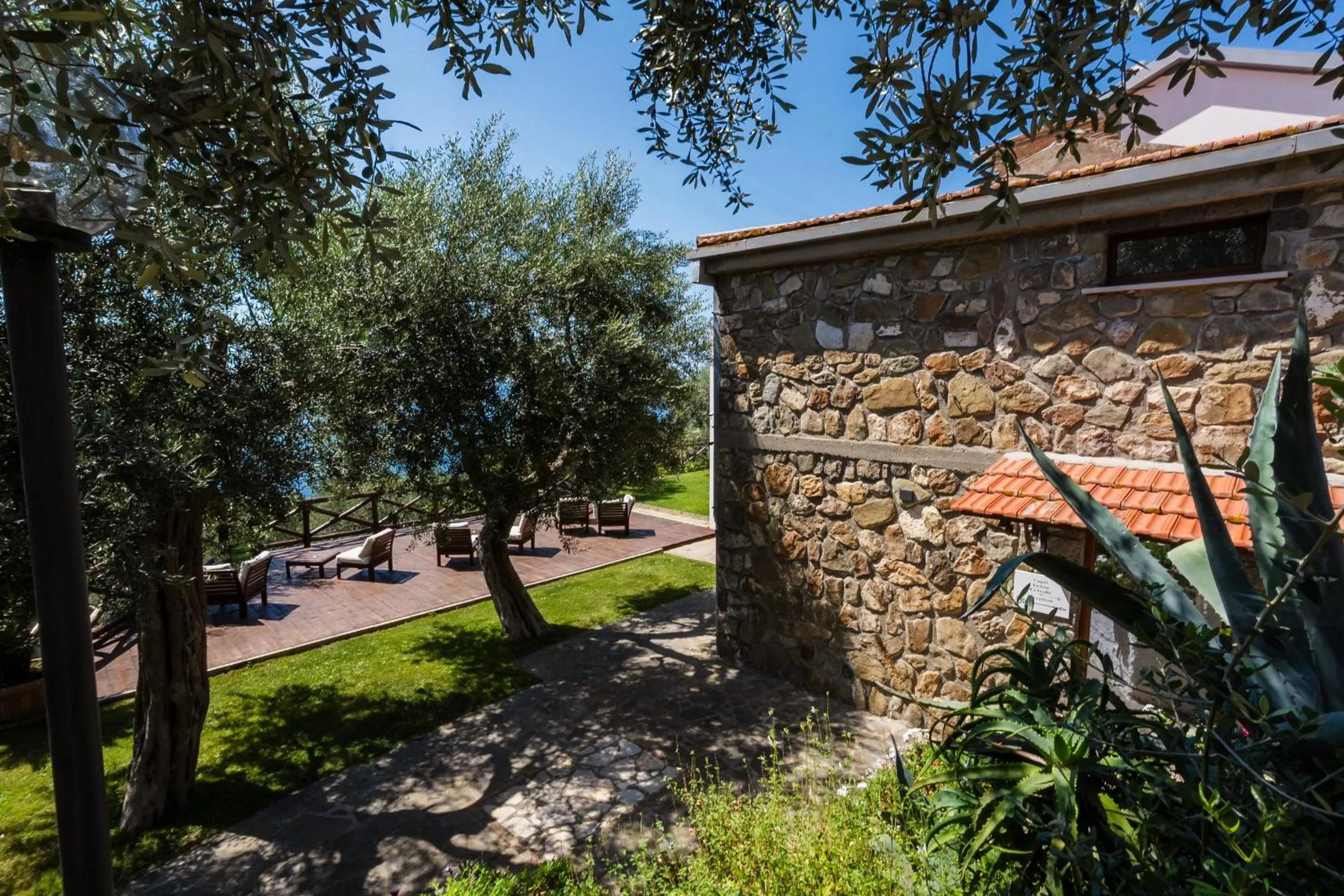 Spring in Casa Clementina Marciano