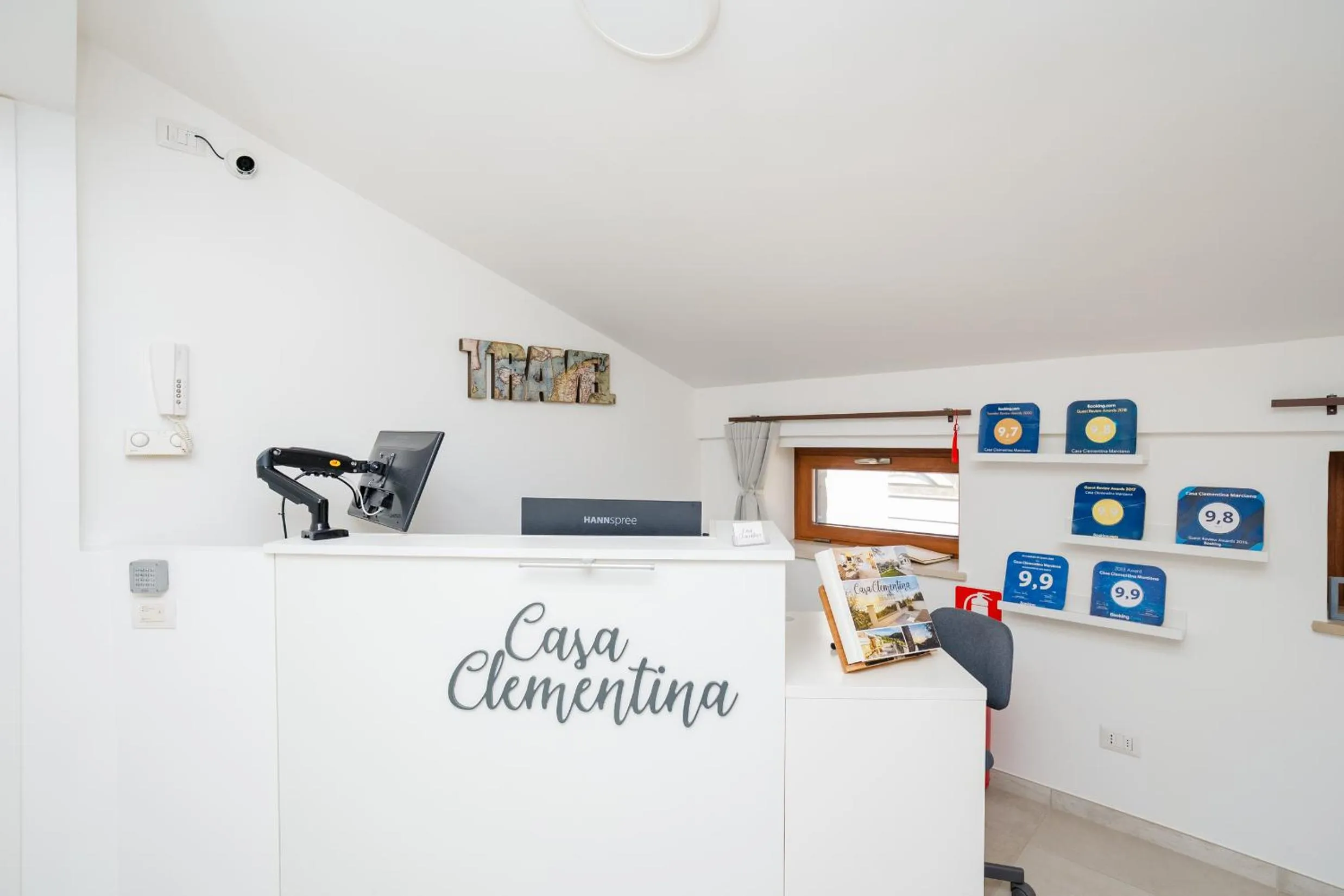 Property logo or sign in Casa Clementina Marciano