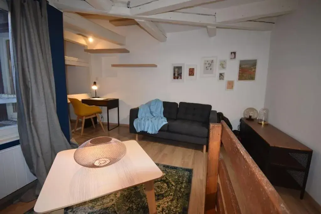 Le Studio du Quai des Pêcheurs - Charmant duplex sur les quais Le Studio du Quai des Pêcheurs - Charmant duplex sur les quais