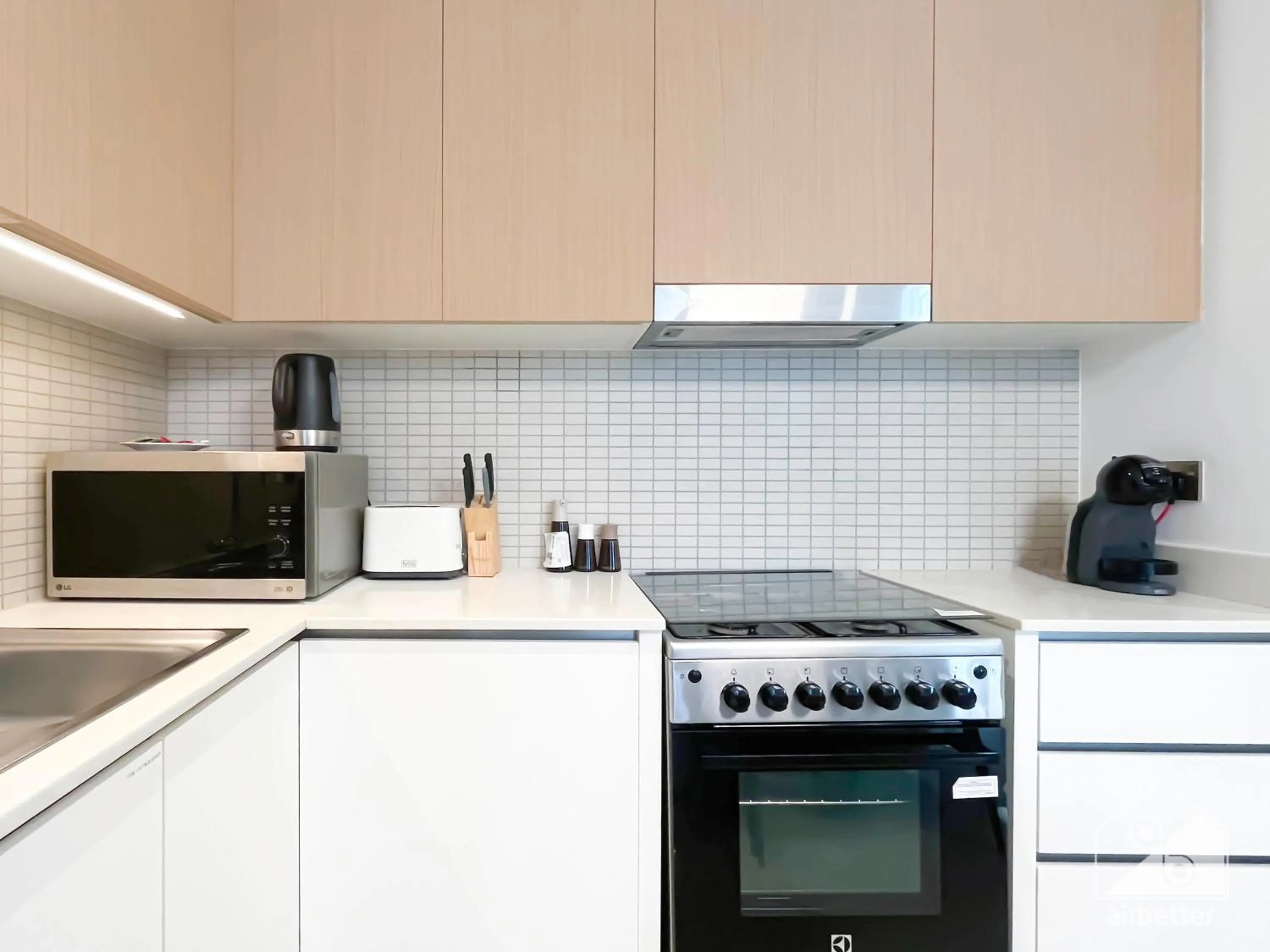 Luxurious stay Dubai Creek Balcony & View