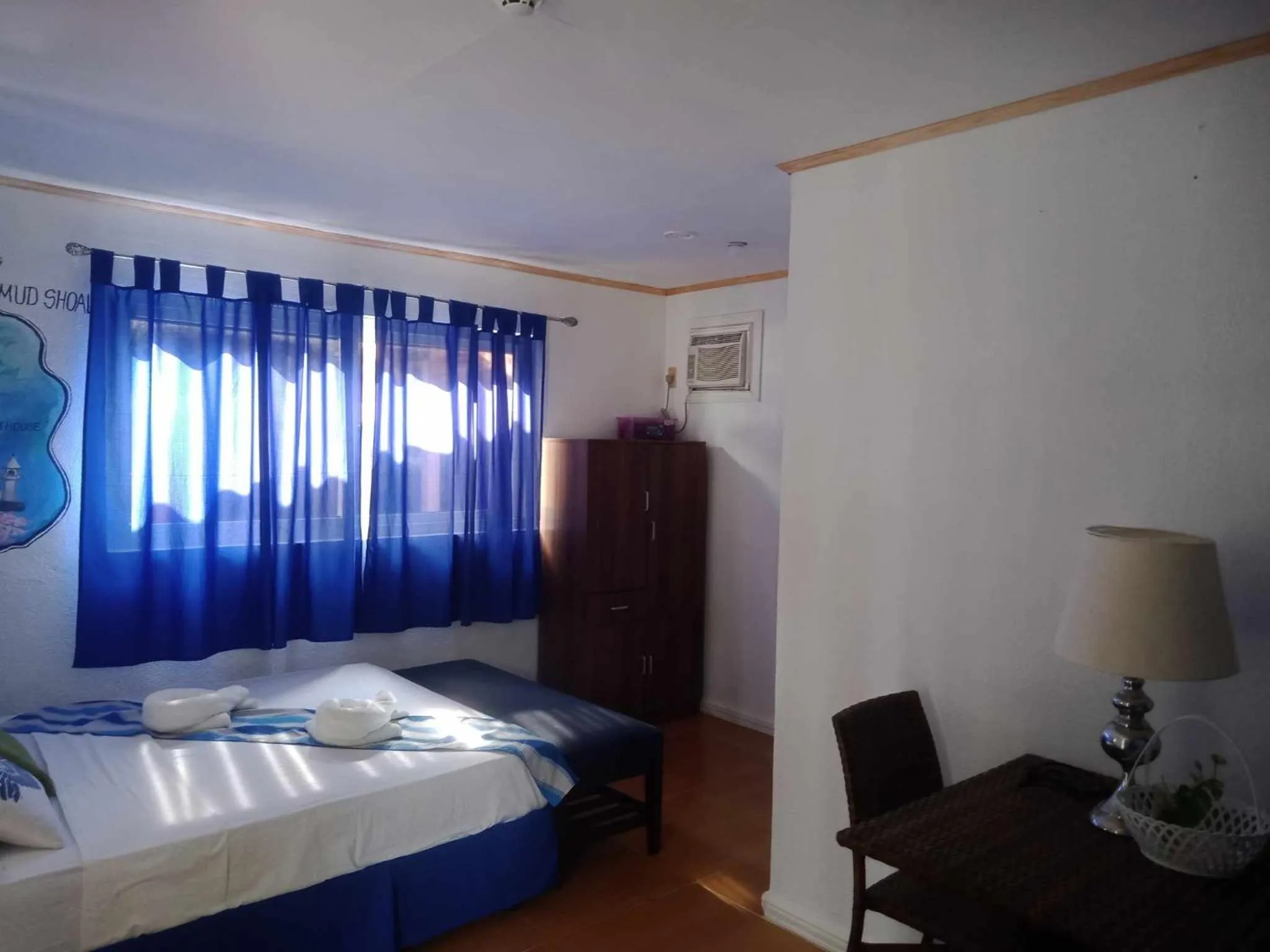 Photo of the whole room in Malapascua Beach and Dive Resort