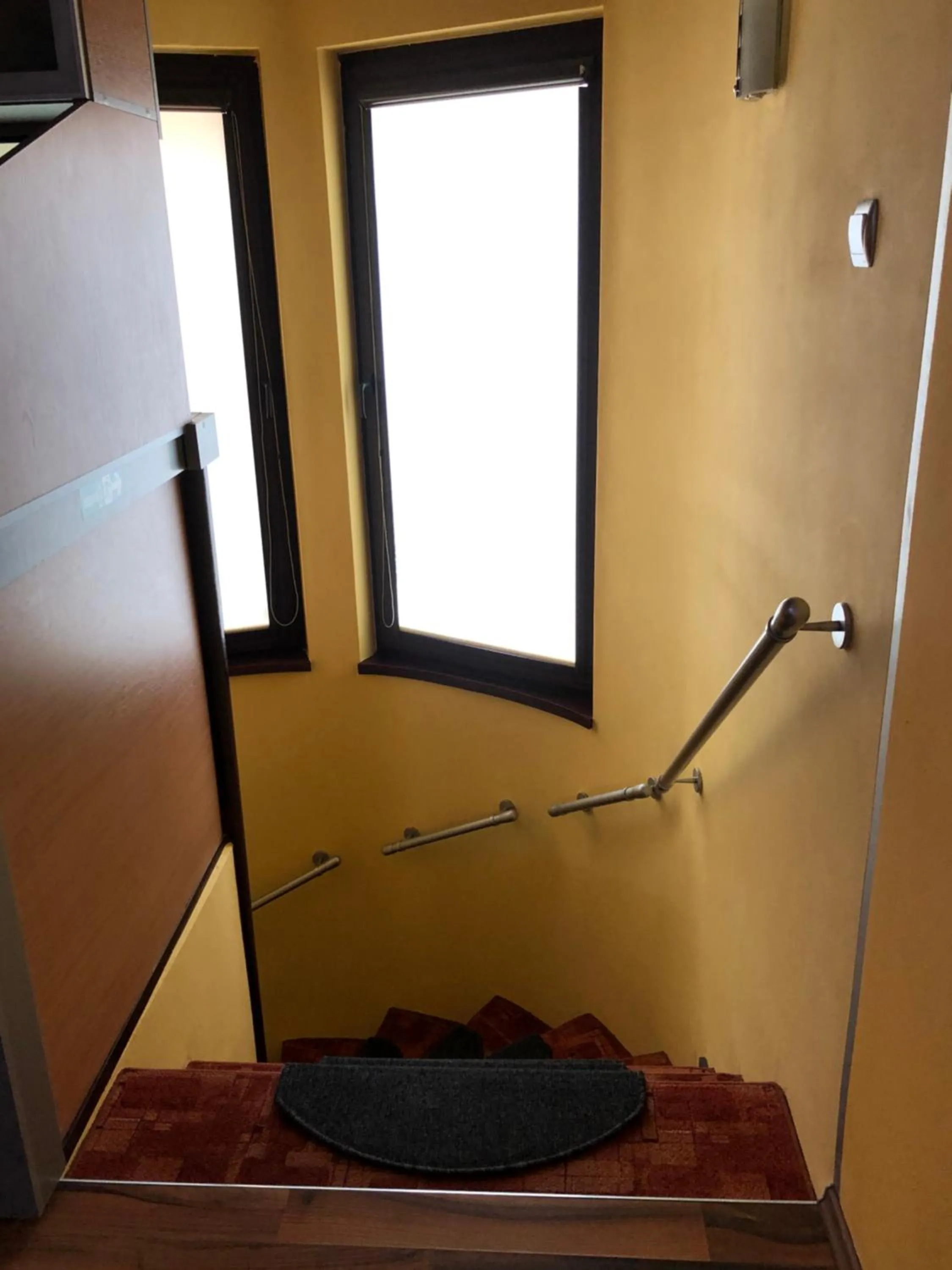Two-Bedroom Apartment in Pensiunea Haus Paltinul
