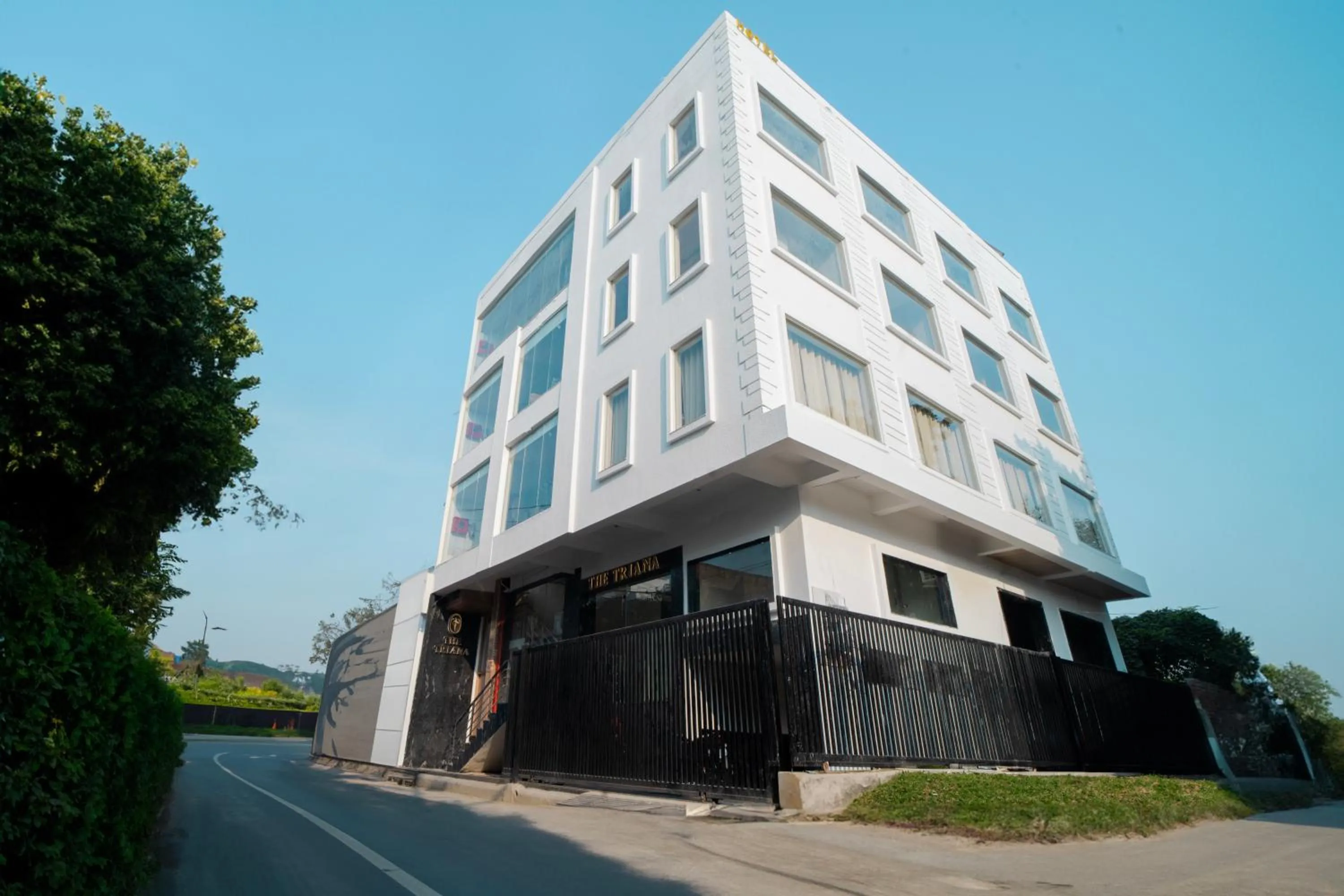 Property building in The Triana