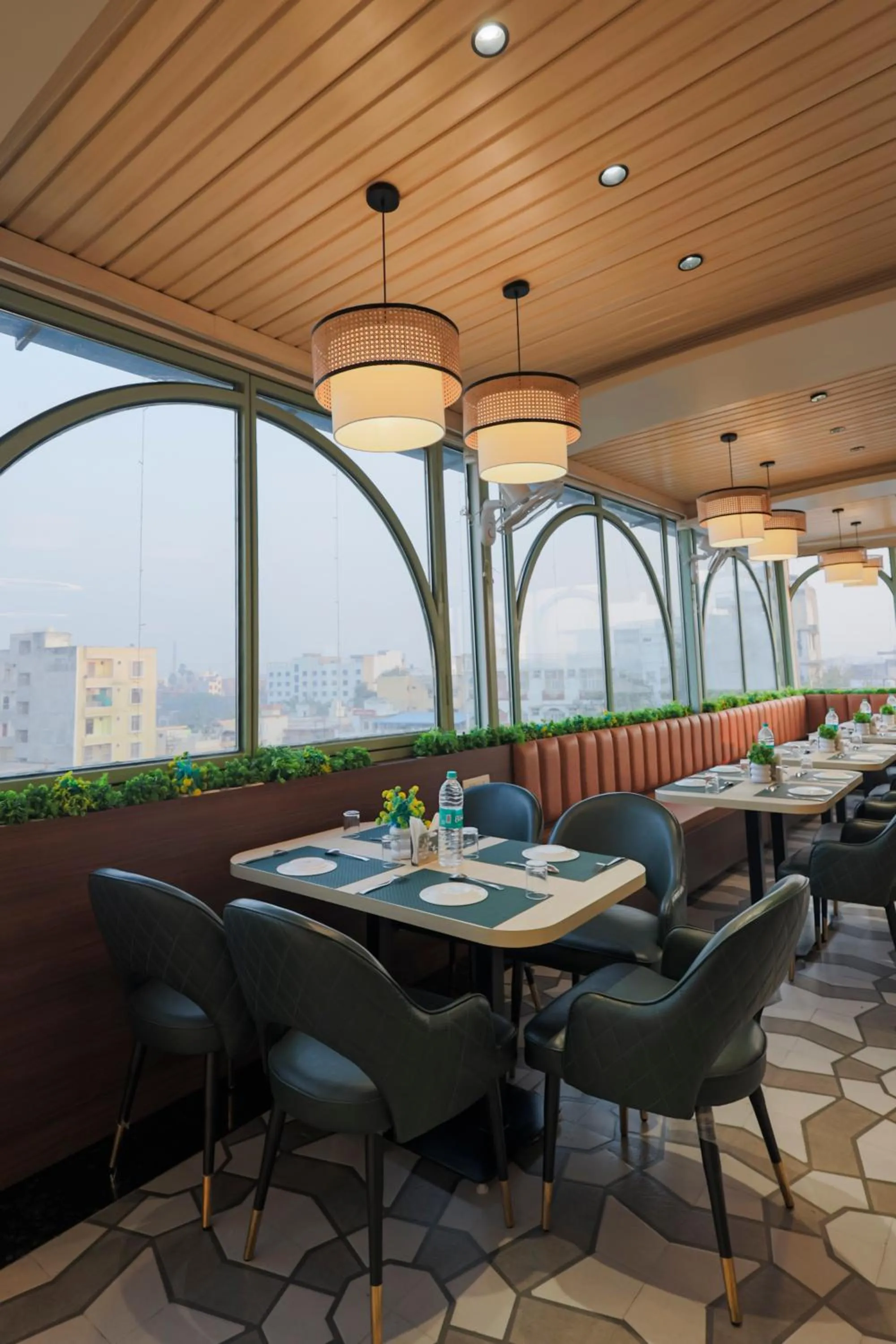 Restaurant/places to eat in The Triana