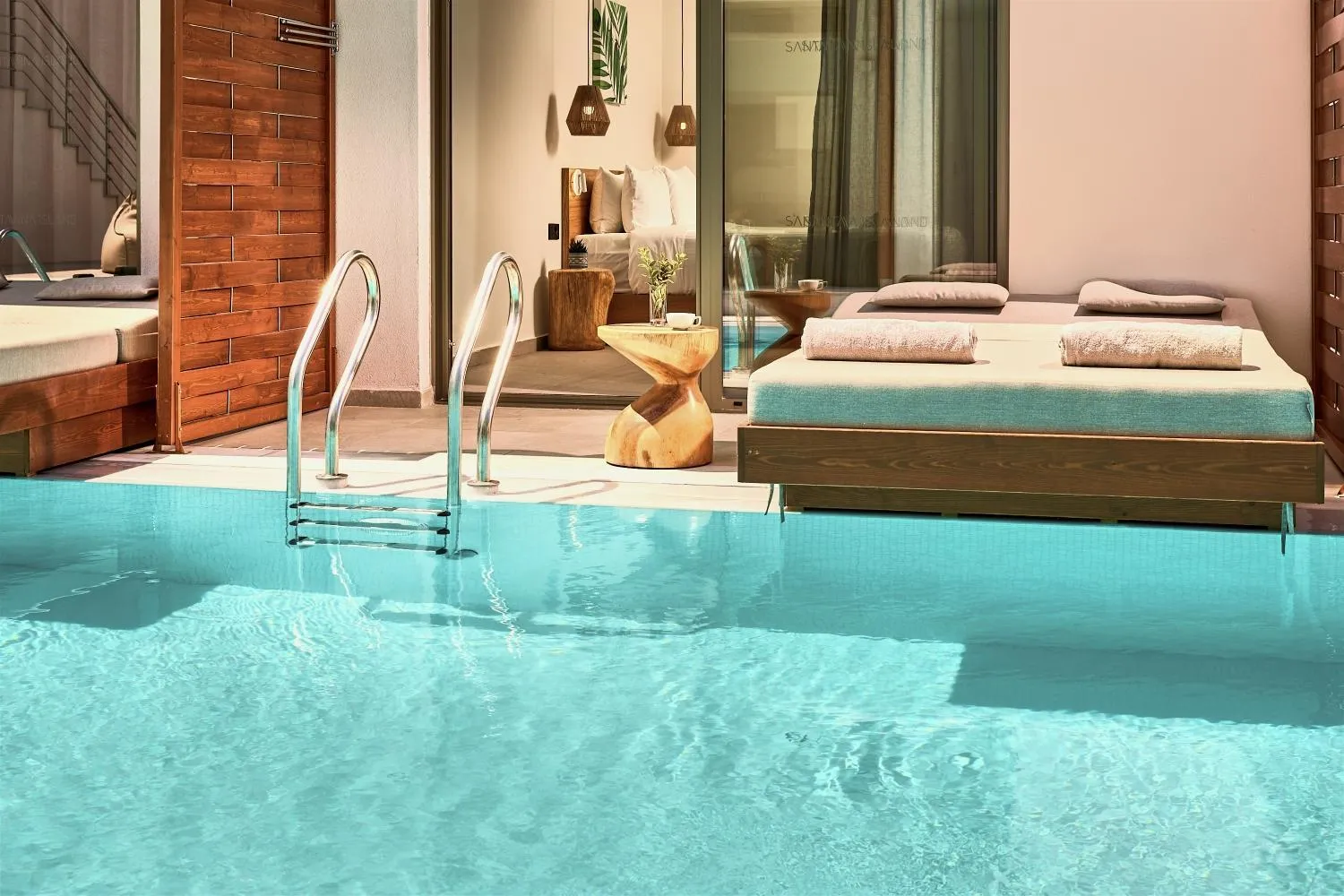 Patio, Bed in Enorme Santanna Island