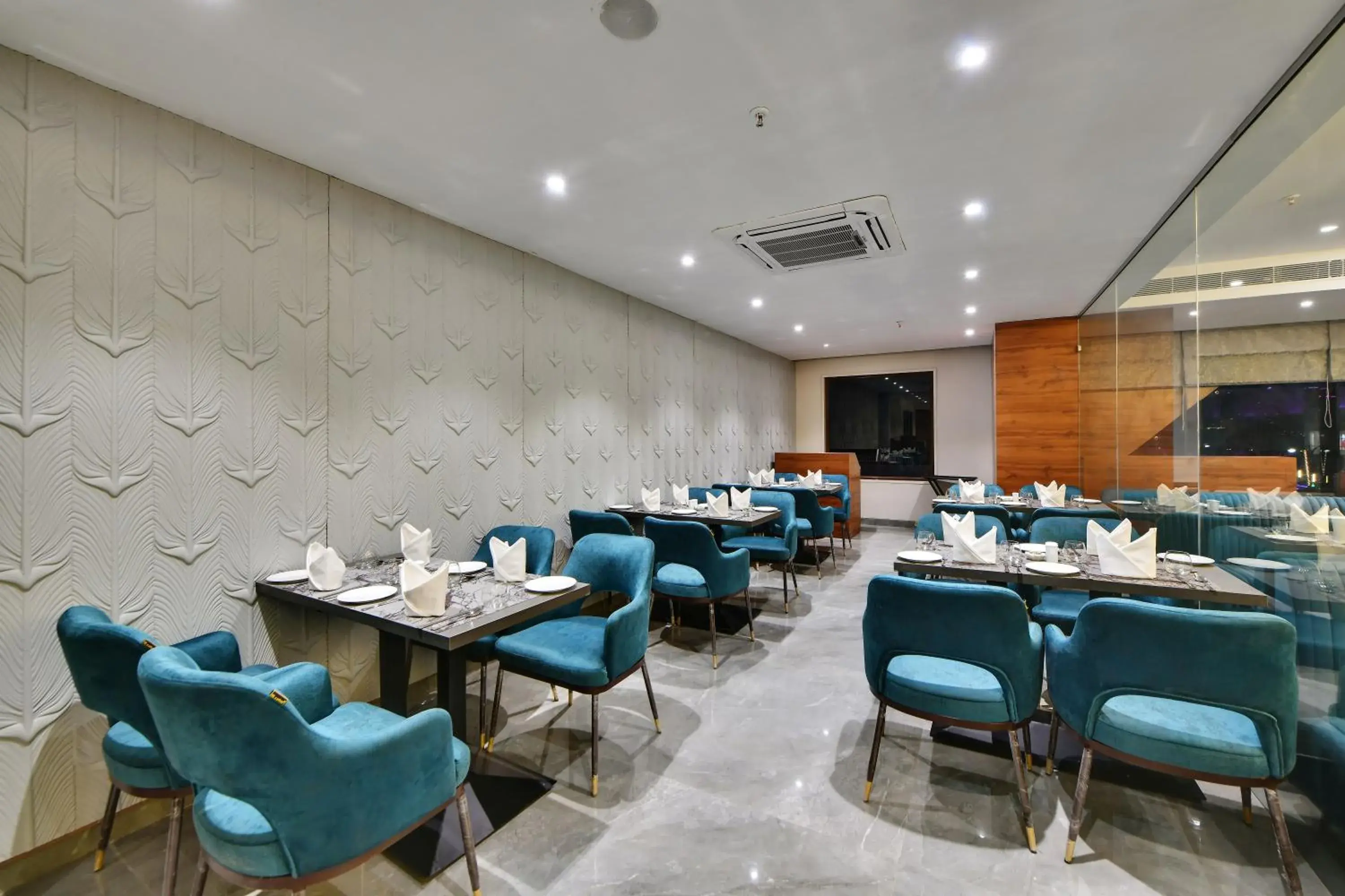 Restaurant/places to eat in The Fern Residency Ajmer Restaurant/places to eat in The Fern Residency Ajmer