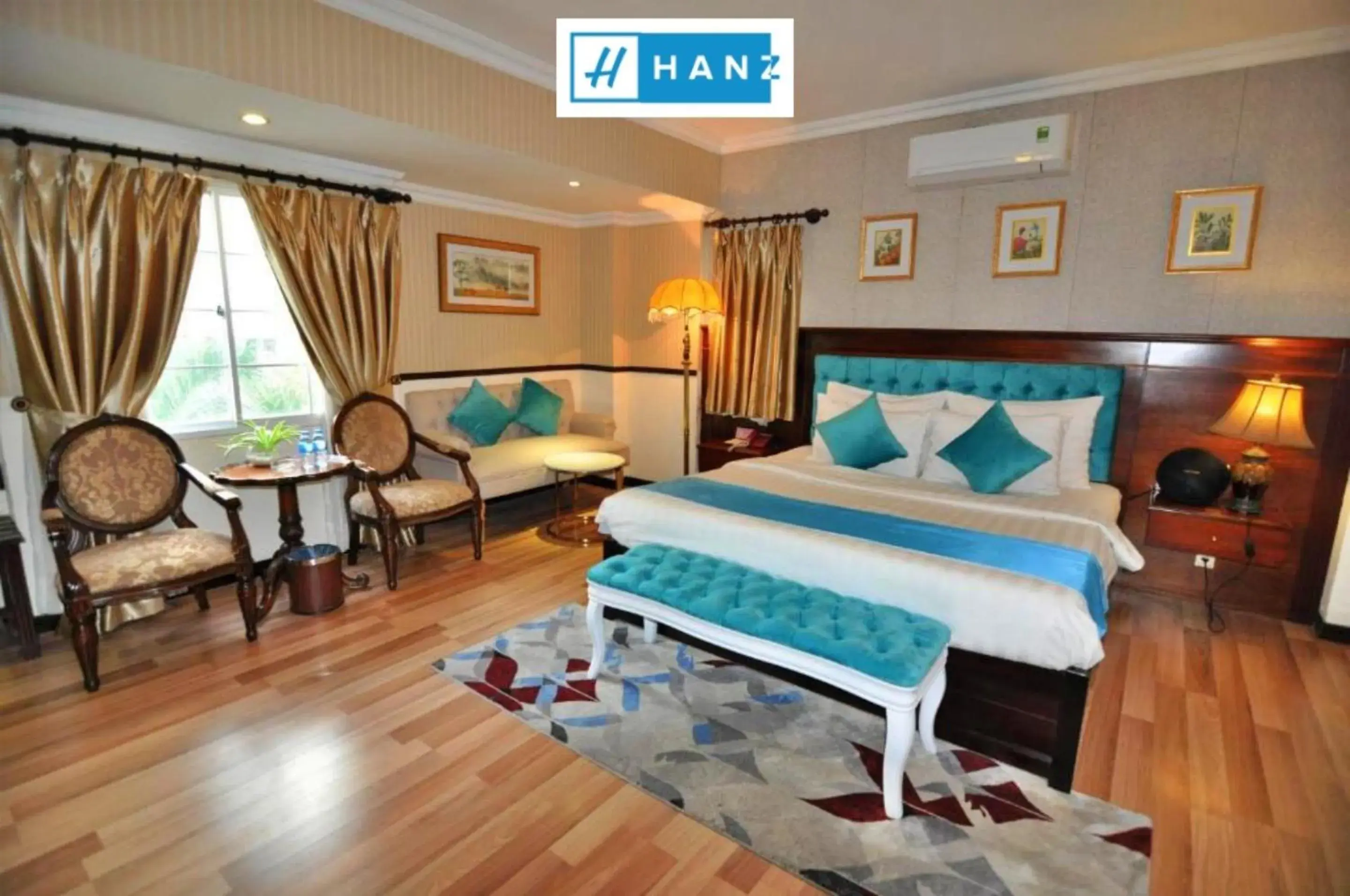 Deluxe Double Room in S79 Saigon Garden Hotel & Spa Deluxe Double Room in S79 Saigon Garden Hotel & Spa