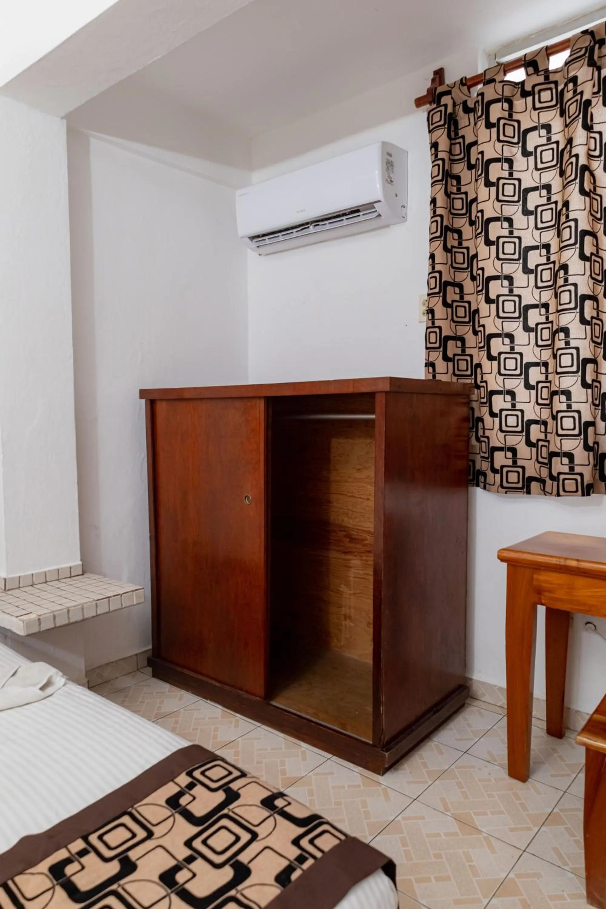 Bed in Hotel Las Palmas Cancun Centro