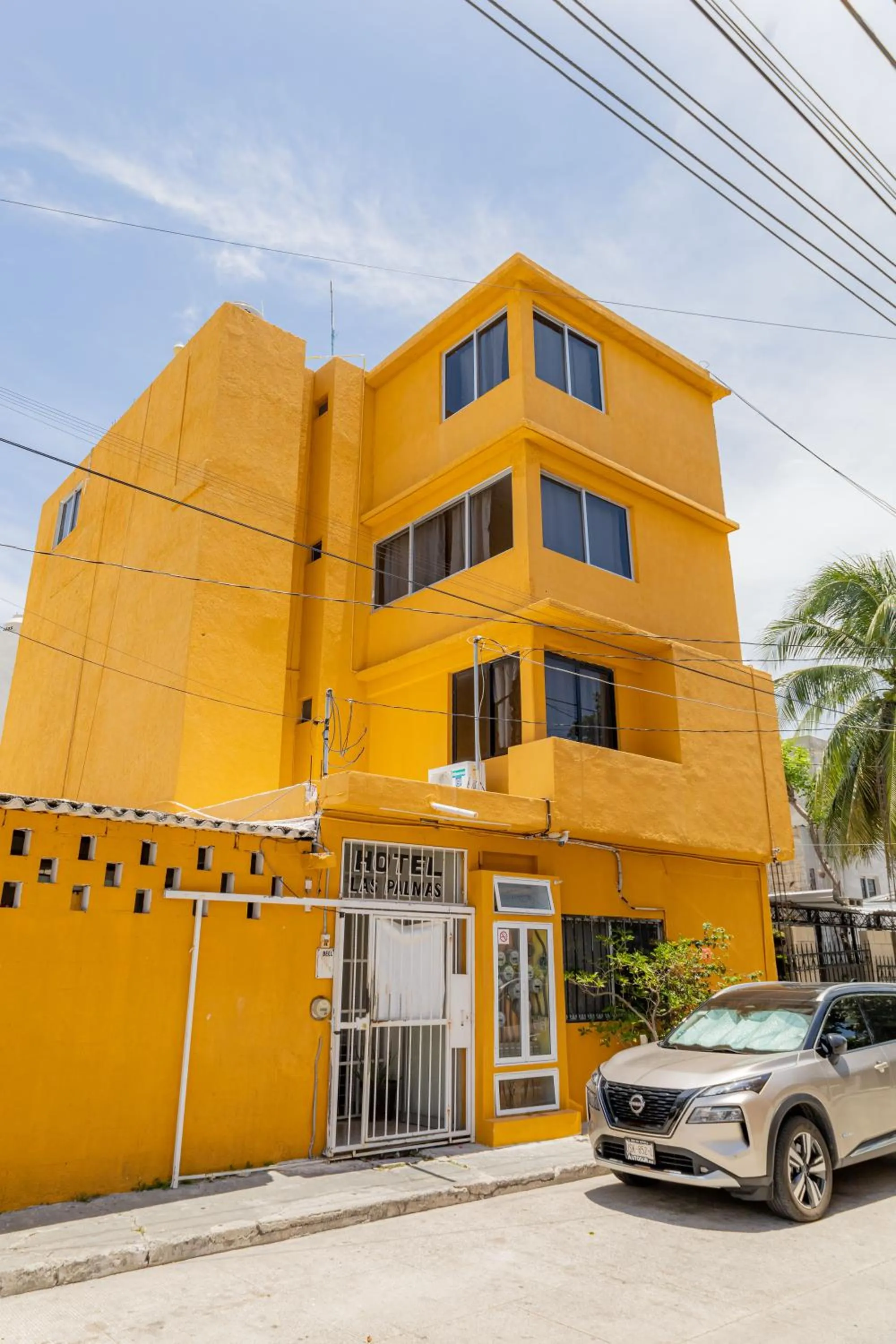 Property building in Hotel Las Palmas Cancun Centro