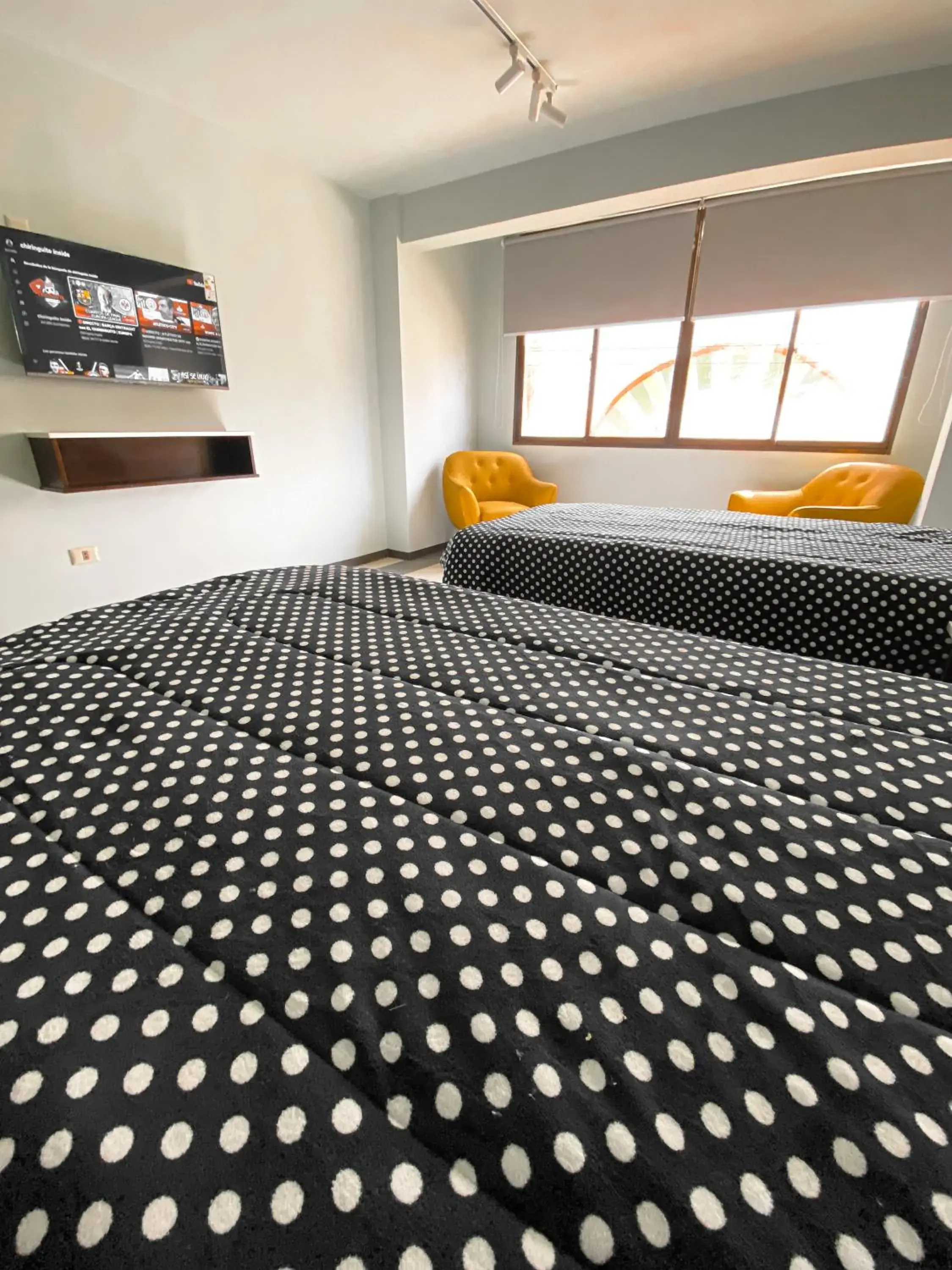 Double or Twin Room with Private Bathroom - single occupancy in Mia Posada Hostel & Coworking Double or Twin Room with Private Bathroom - single occupancy in Mia Posada Hostel & Coworking