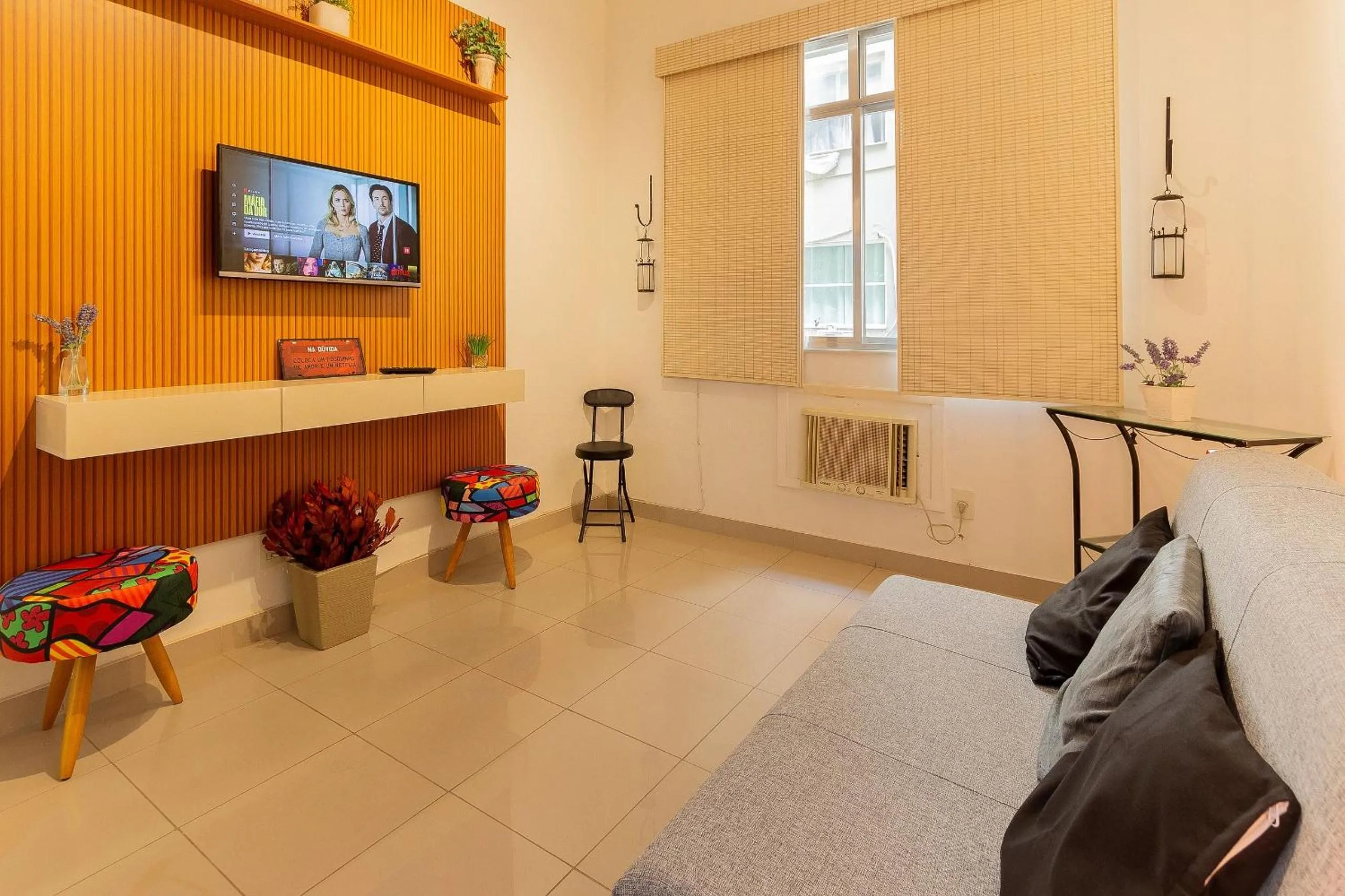 Living room in Copacabana Refúgio na Beira da Praia