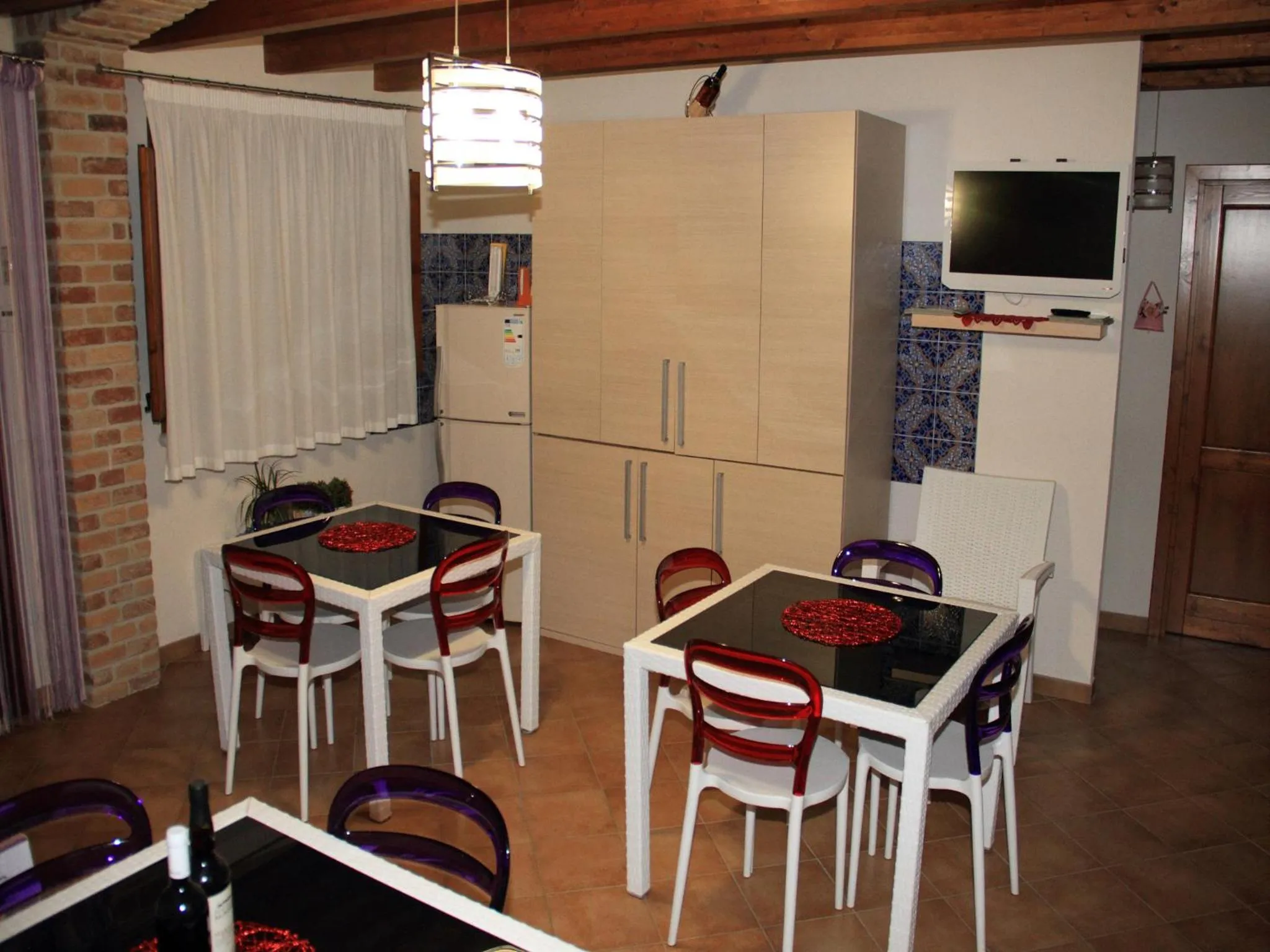 Communal kitchen in I Giardini di Elencosta