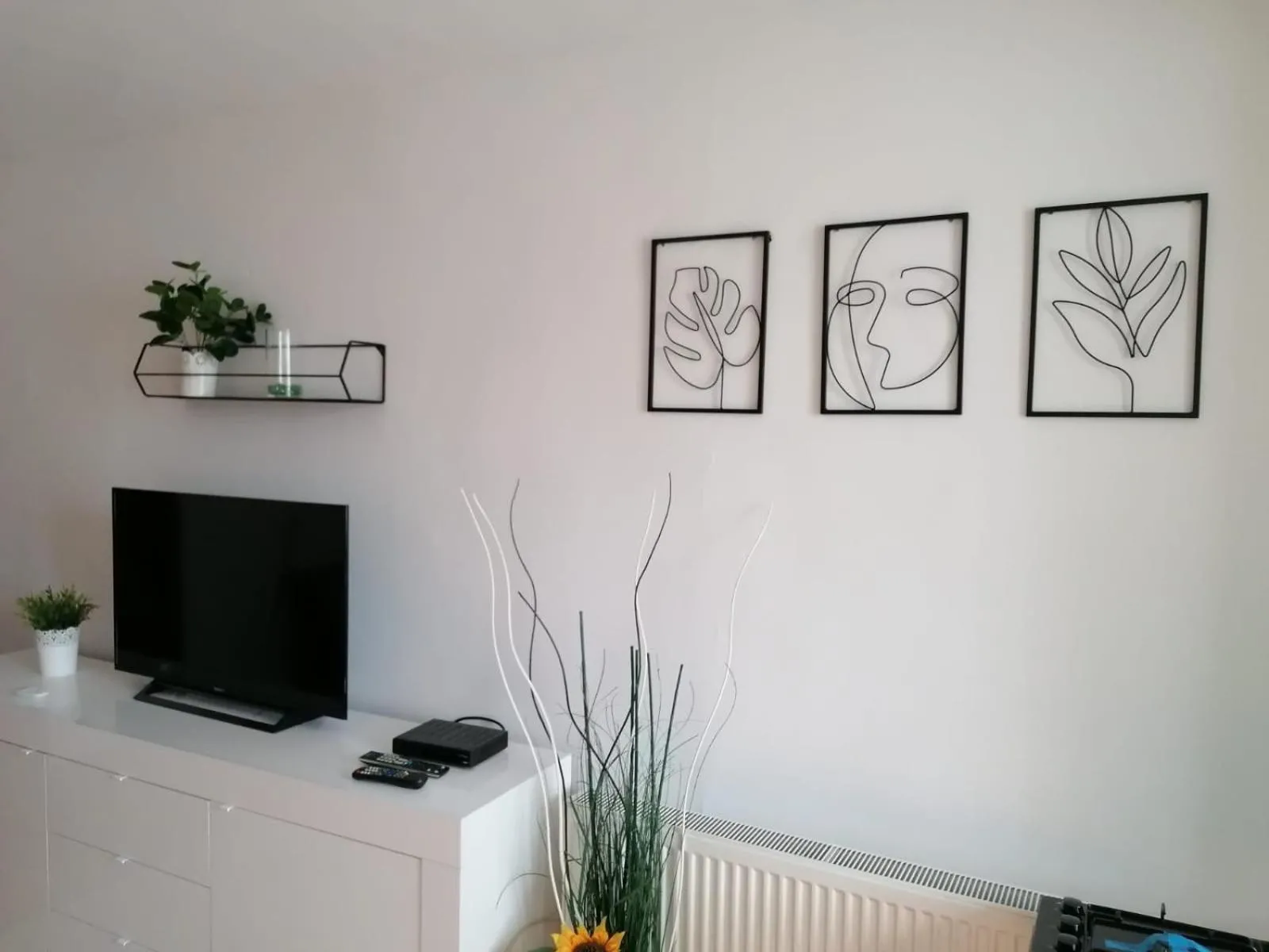 Photo of the whole room in Nexus Studio Deluxe