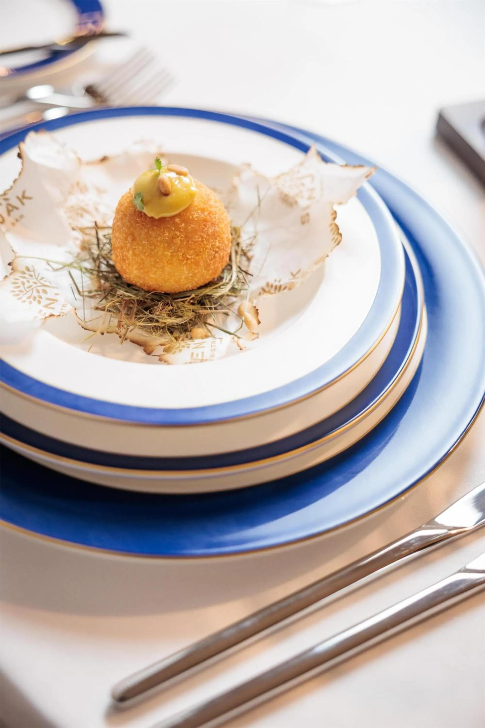 Restaurant/places to eat in Radisson Collection Hotel, Old Mill Belgrade