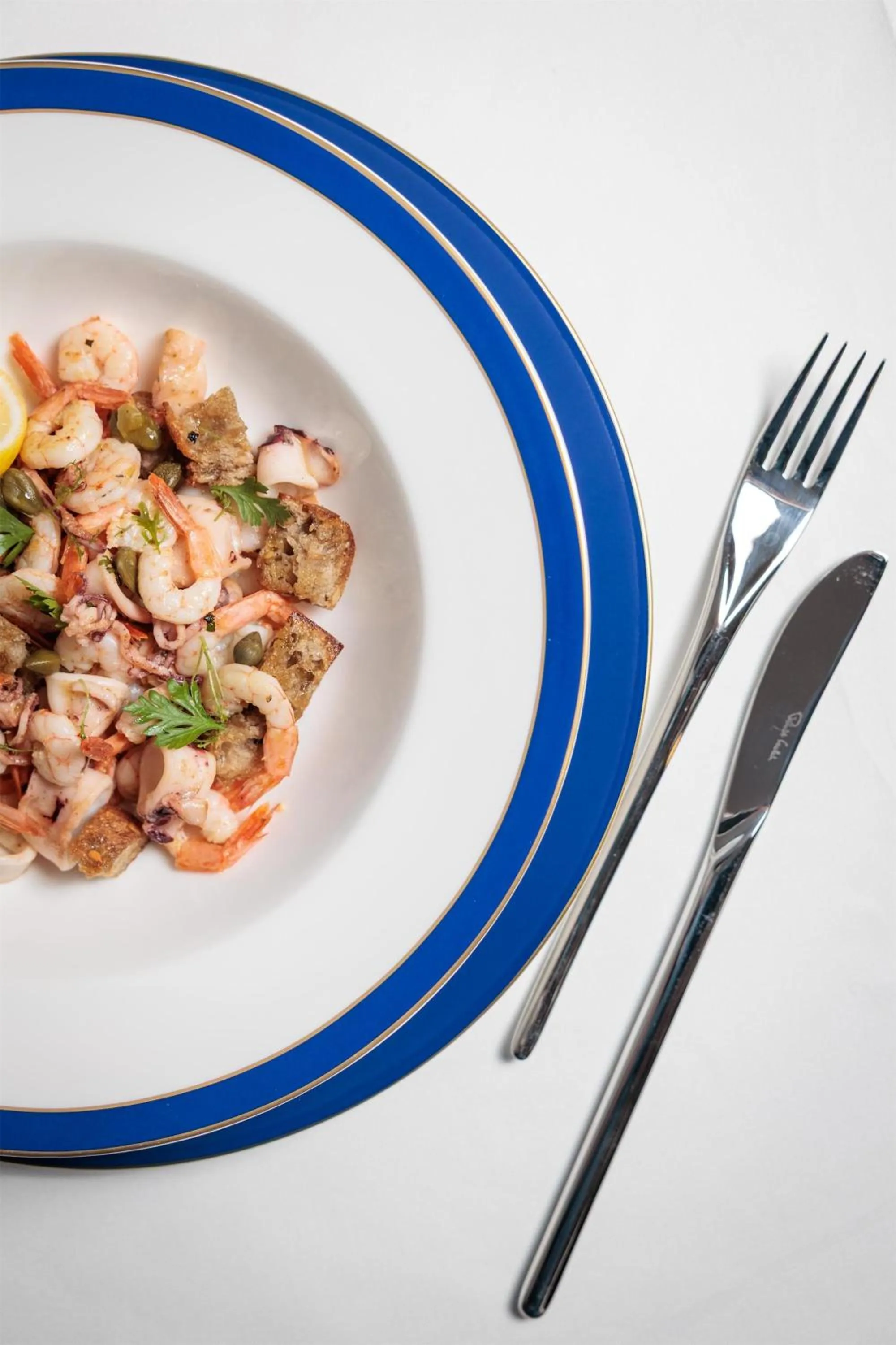 Restaurant/places to eat in Radisson Collection Hotel, Old Mill Belgrade