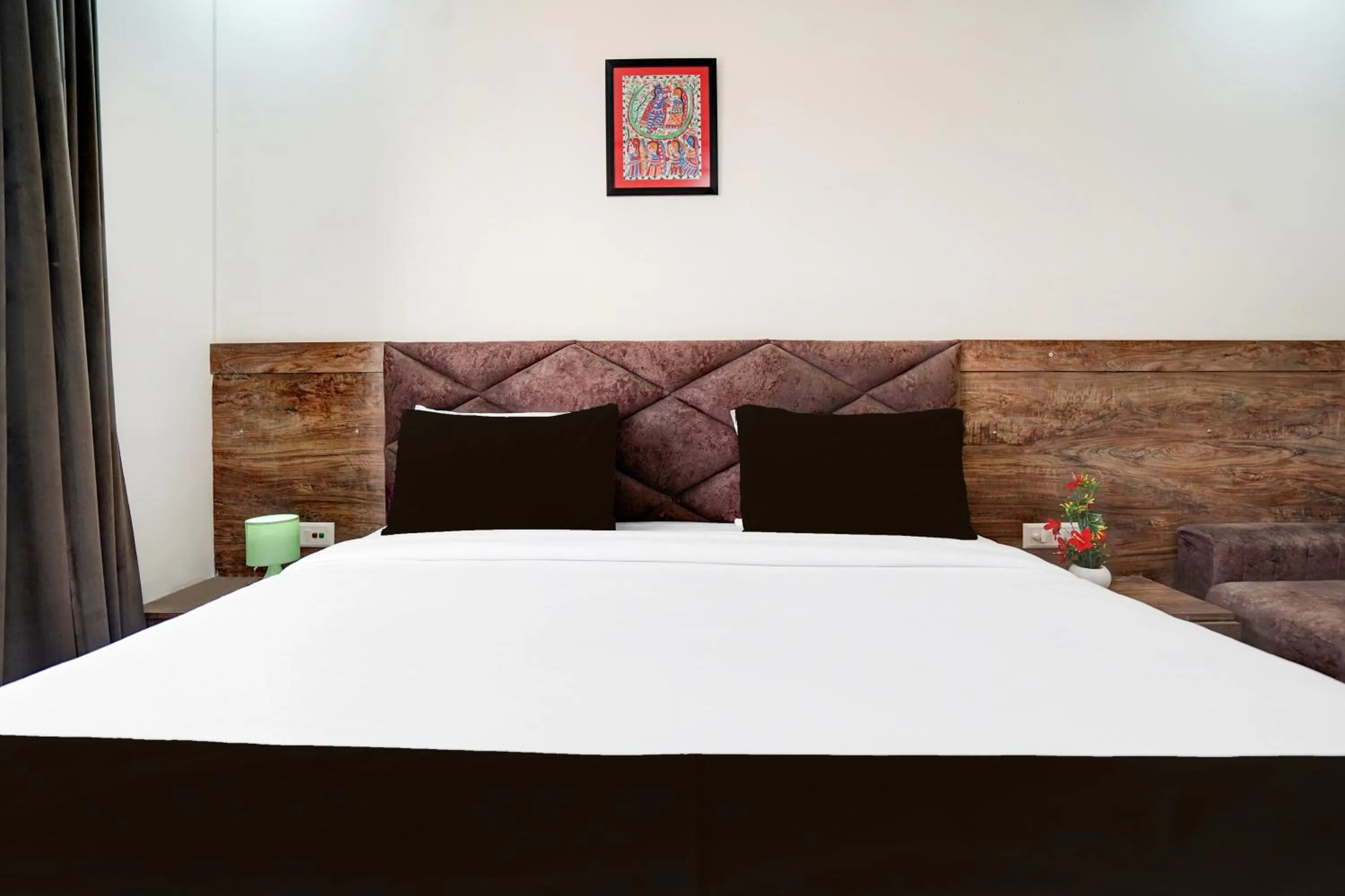 Bedroom, Bed in Townhouse Taj Mahal East Gate Formerly Royal Empire