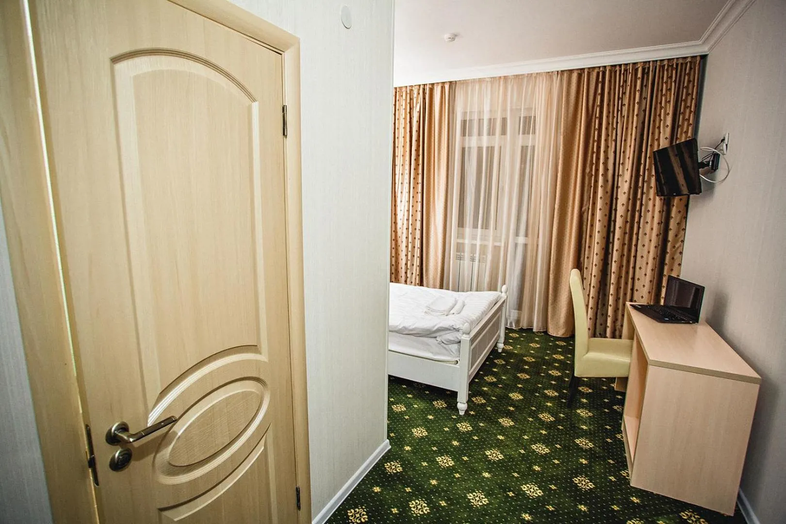 Decorative detail, Bed in Versal Hotel