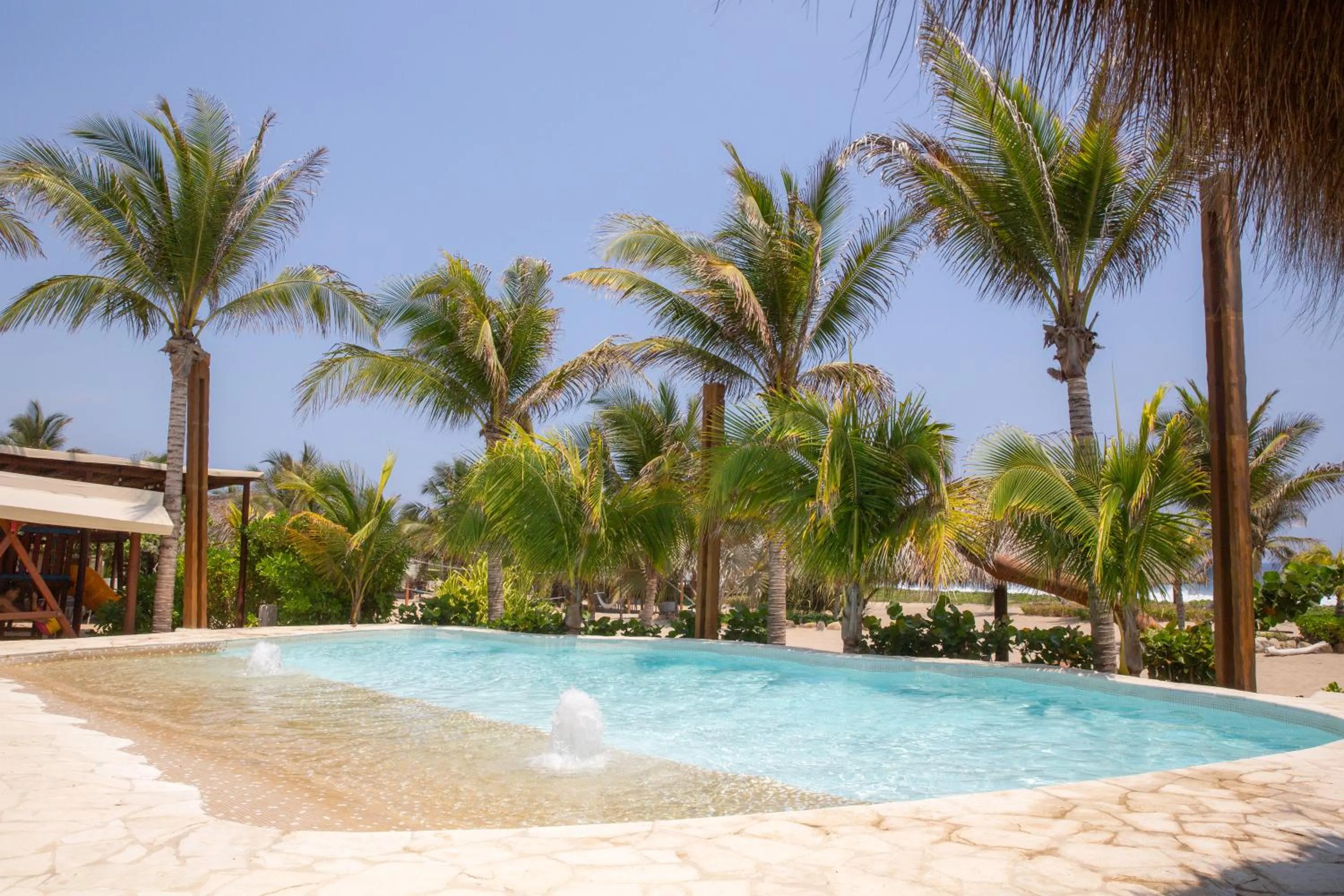 Restaurant/places to eat in El Origen Villas & Spa-Puerto Escondido