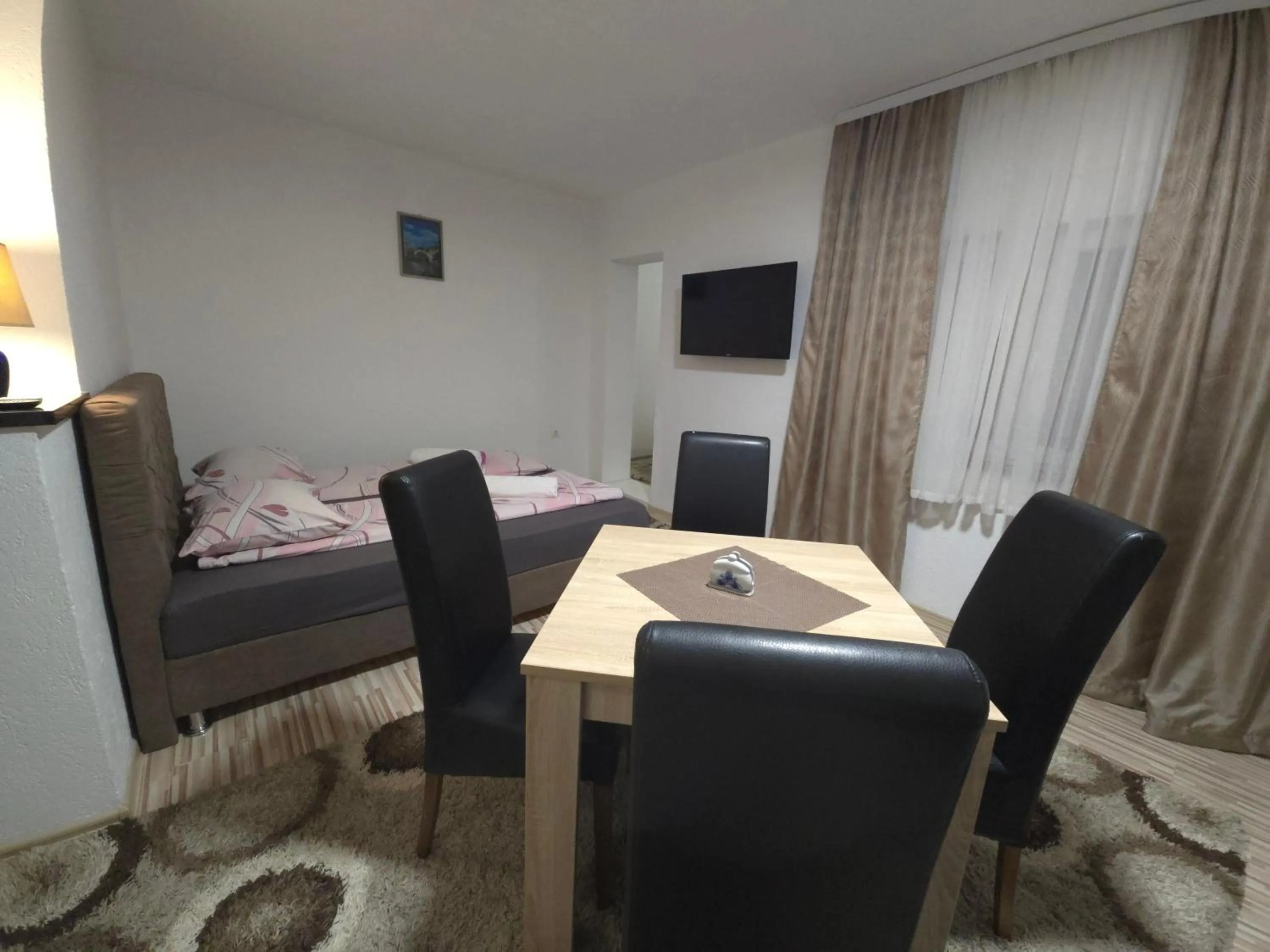 Bed in Guest House Nana