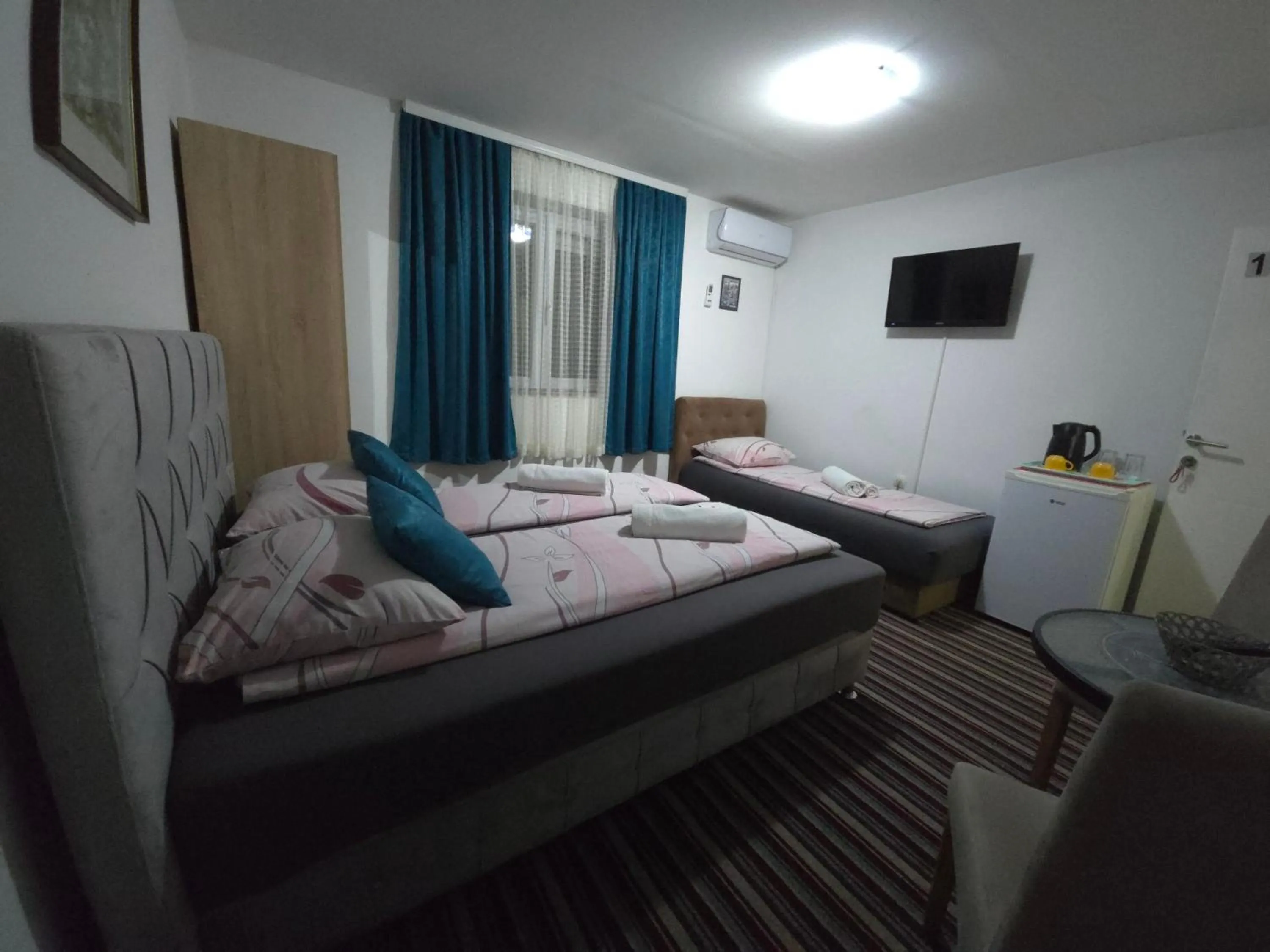 Bed in Guest House Nana