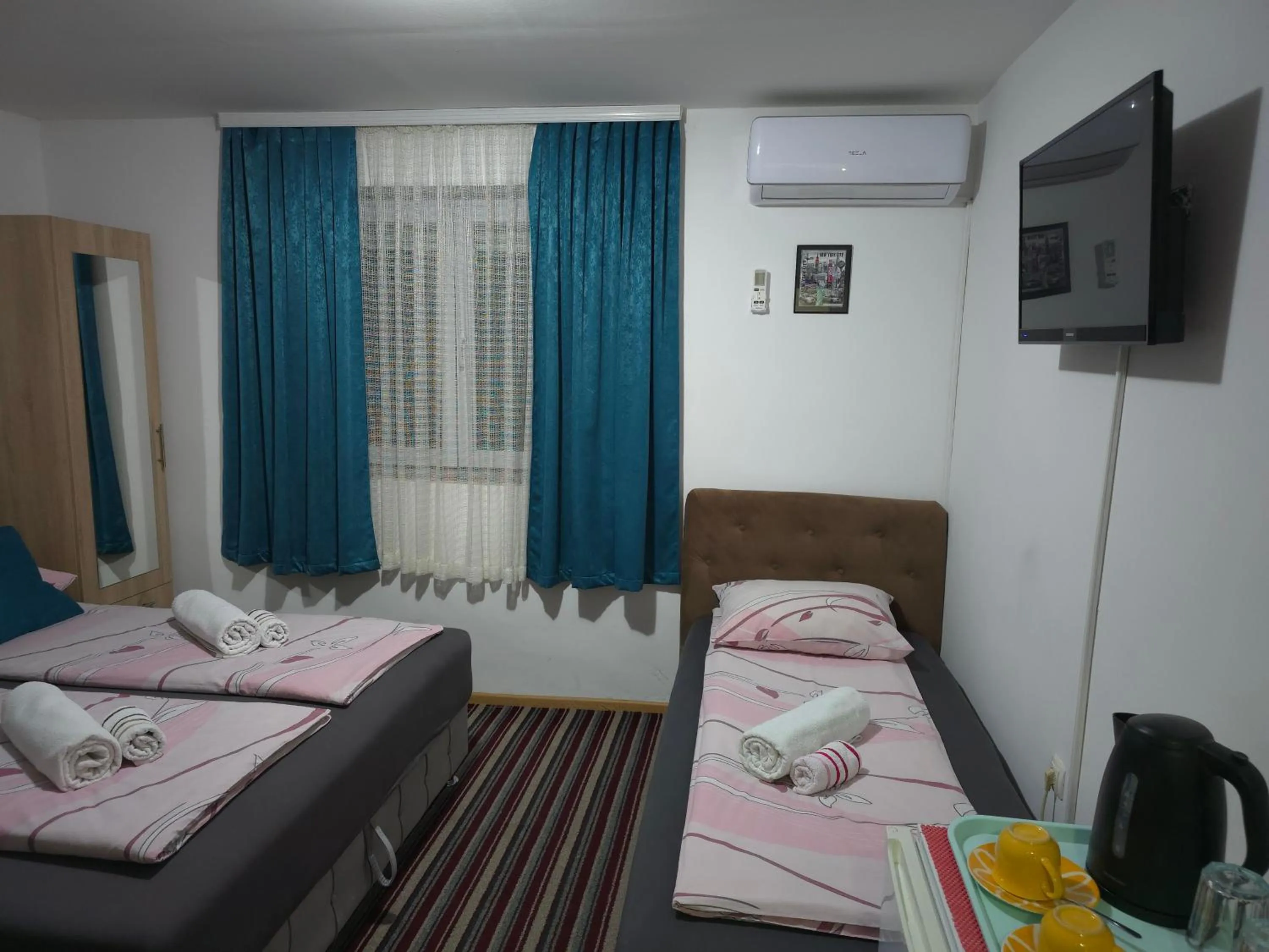 Bed in Guest House Nana