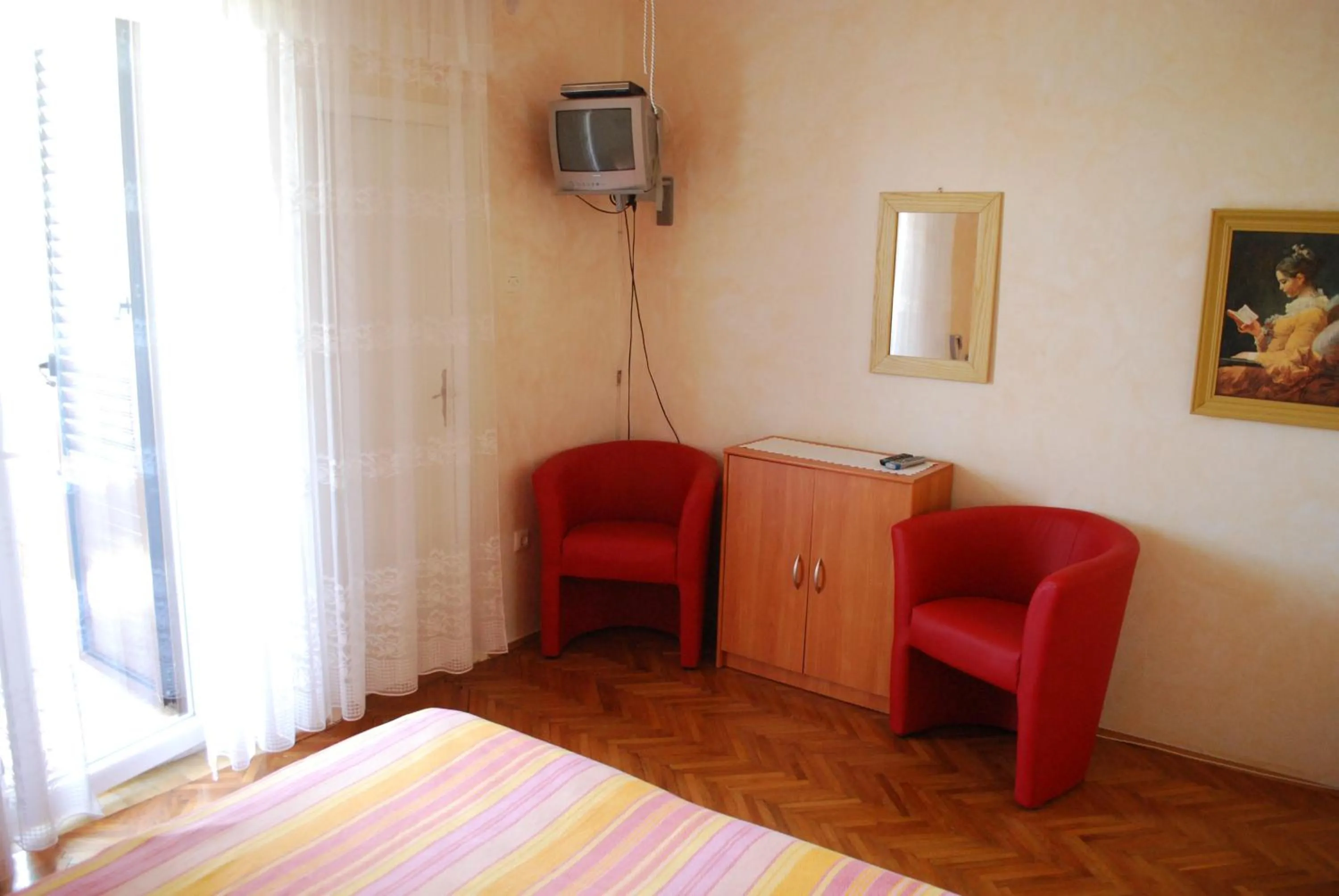 TV and multimedia in Rooms Villa Andreja