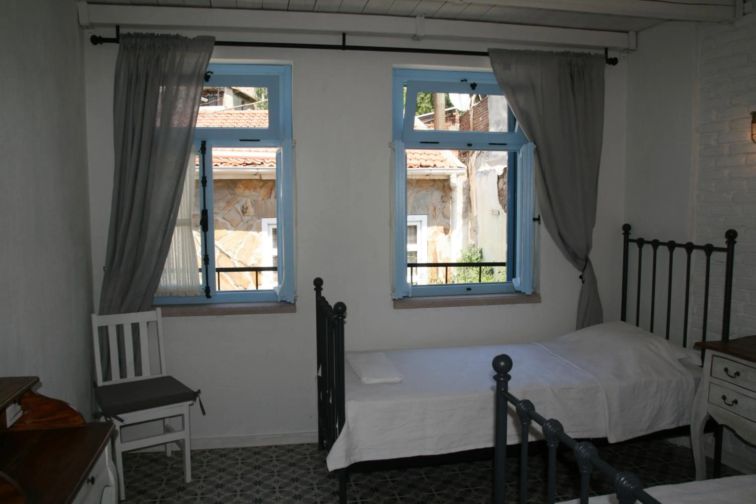 On site, Bed in Cesmeli Han
