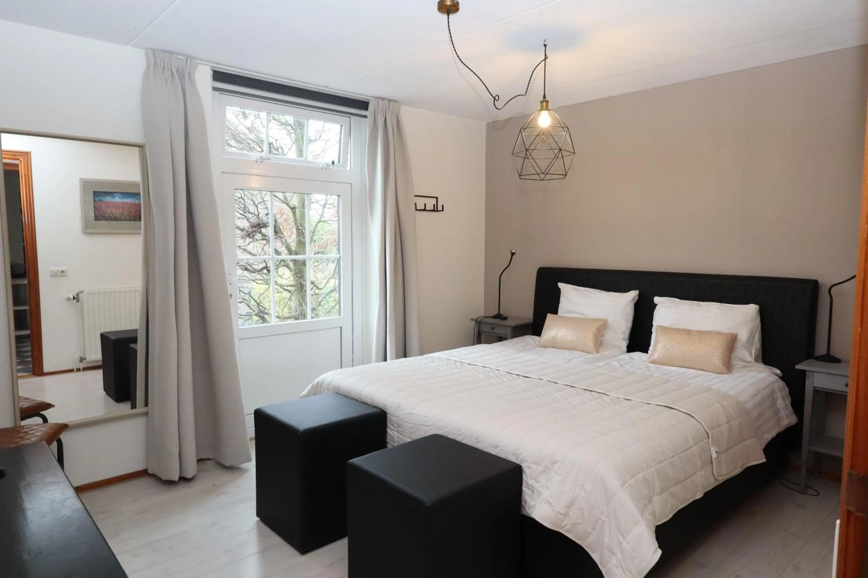 Bed in Hotel Restaurant de Boekanier