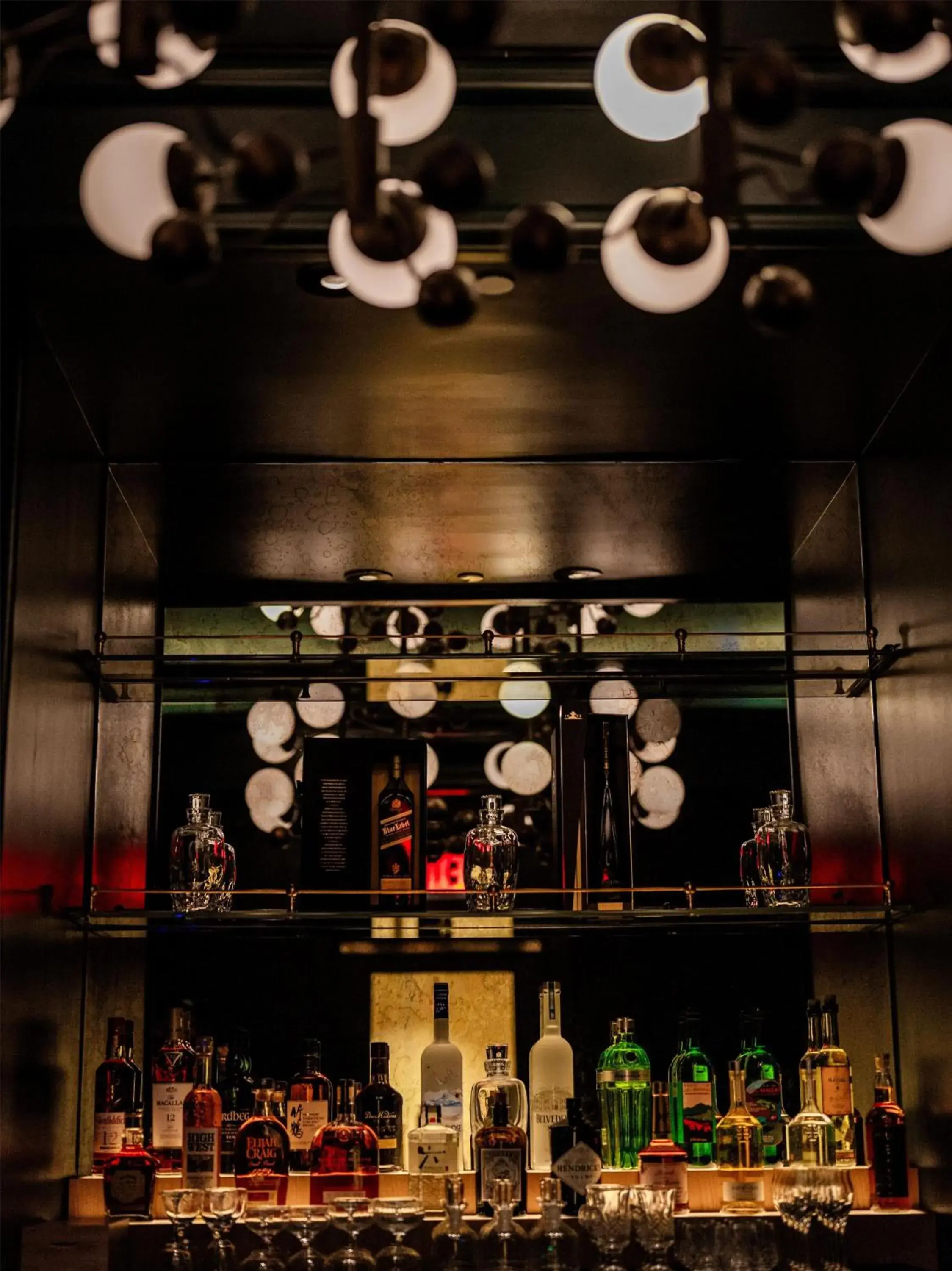 Lounge or bar in Hotel Heron Alexandria Old Town, Curio Collection by Hilton Lounge or bar in Hotel Heron Alexandria Old Town, Curio Collection by Hilton