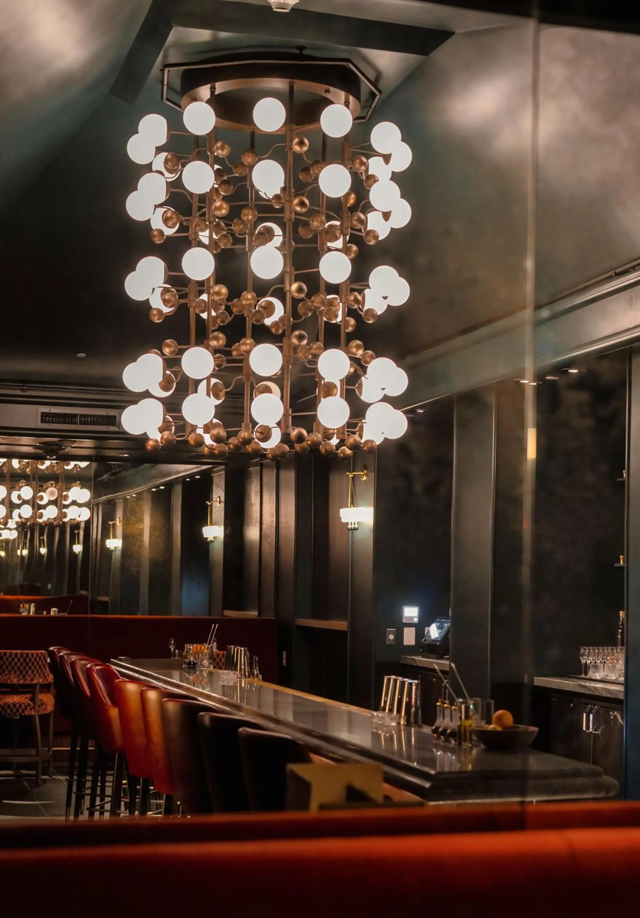 Lounge or bar in Hotel Heron Old Town Alexandria