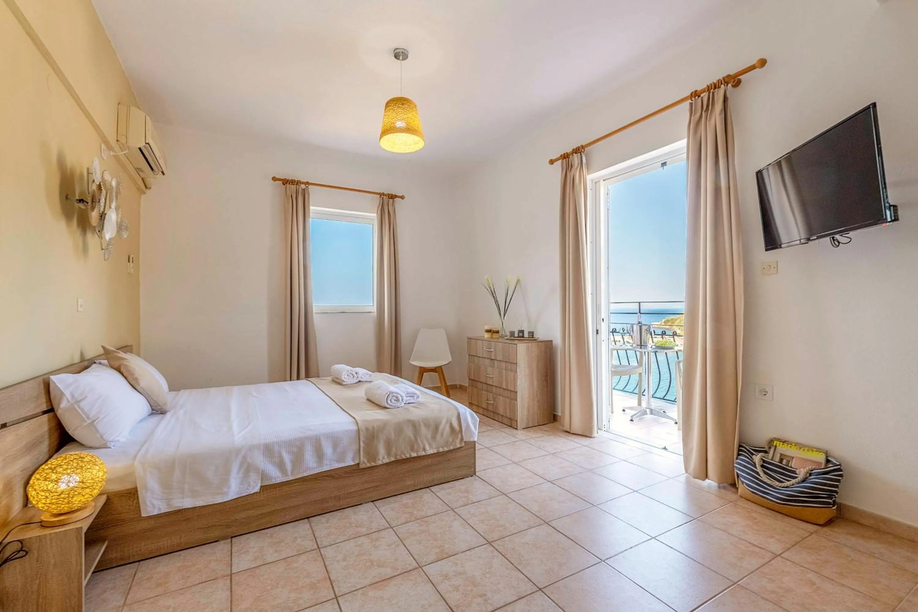 Bedroom, Bed in Faro Del Porto