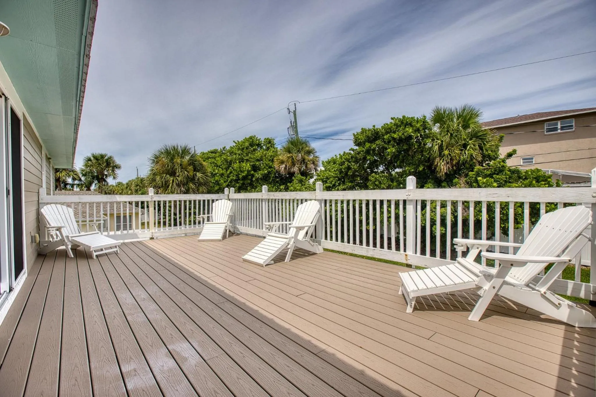 Gorgeous home with pool Walk to car free beach 4717S