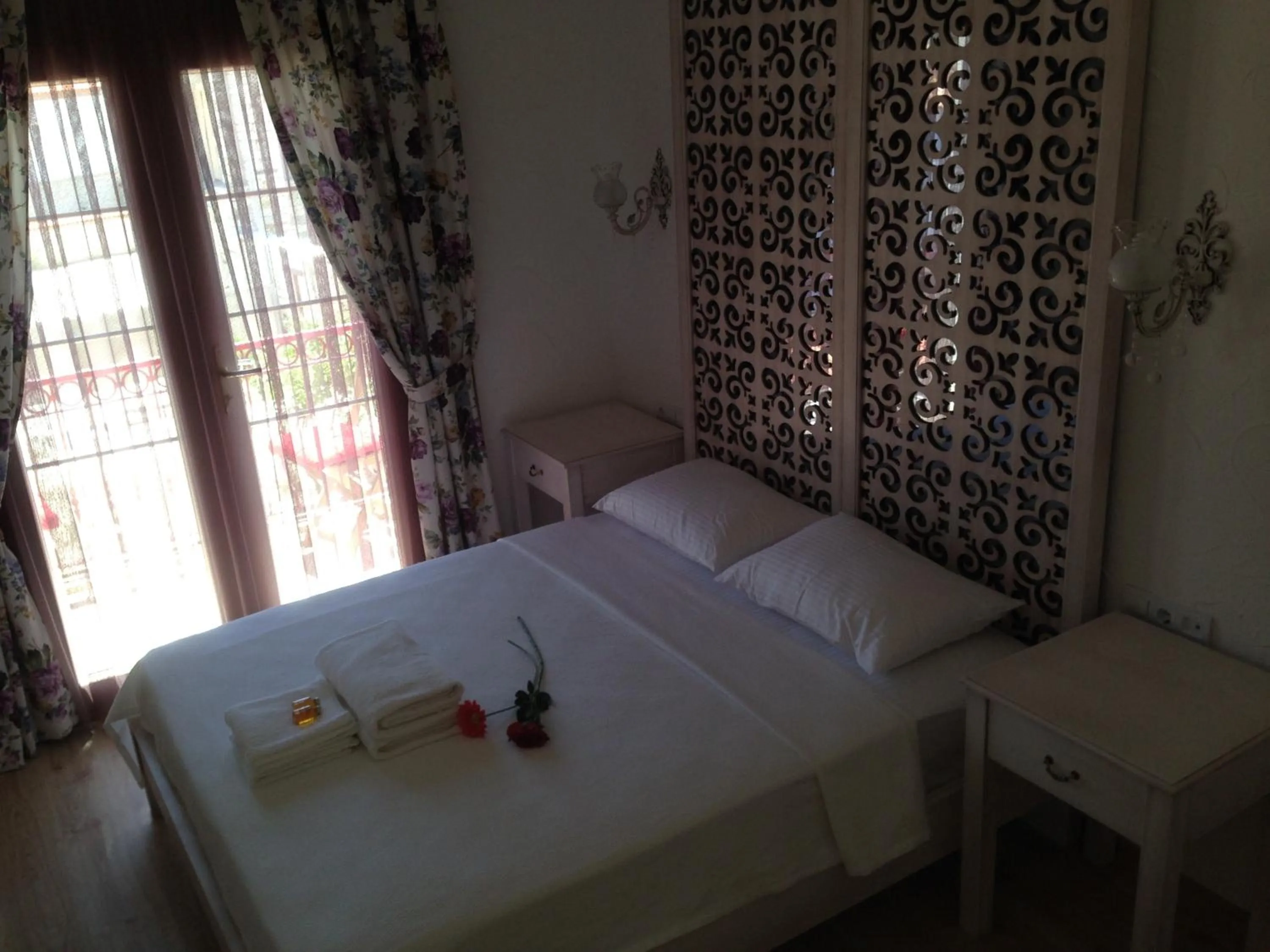 Bed in Alacati Lucky Angel Hotel