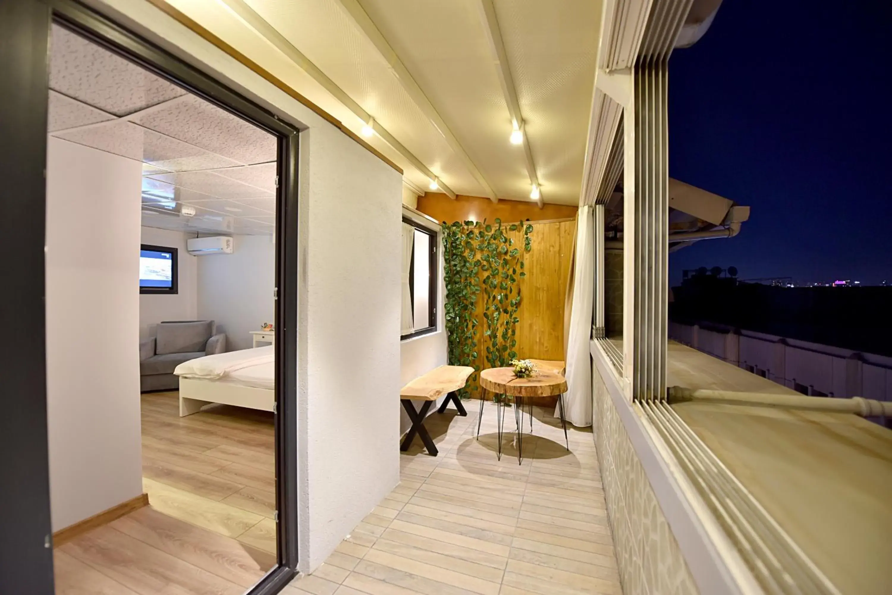 View (from property/room), Bed in Sunlife Oldcity View (from property/room), Bed in Sunlife Oldcity