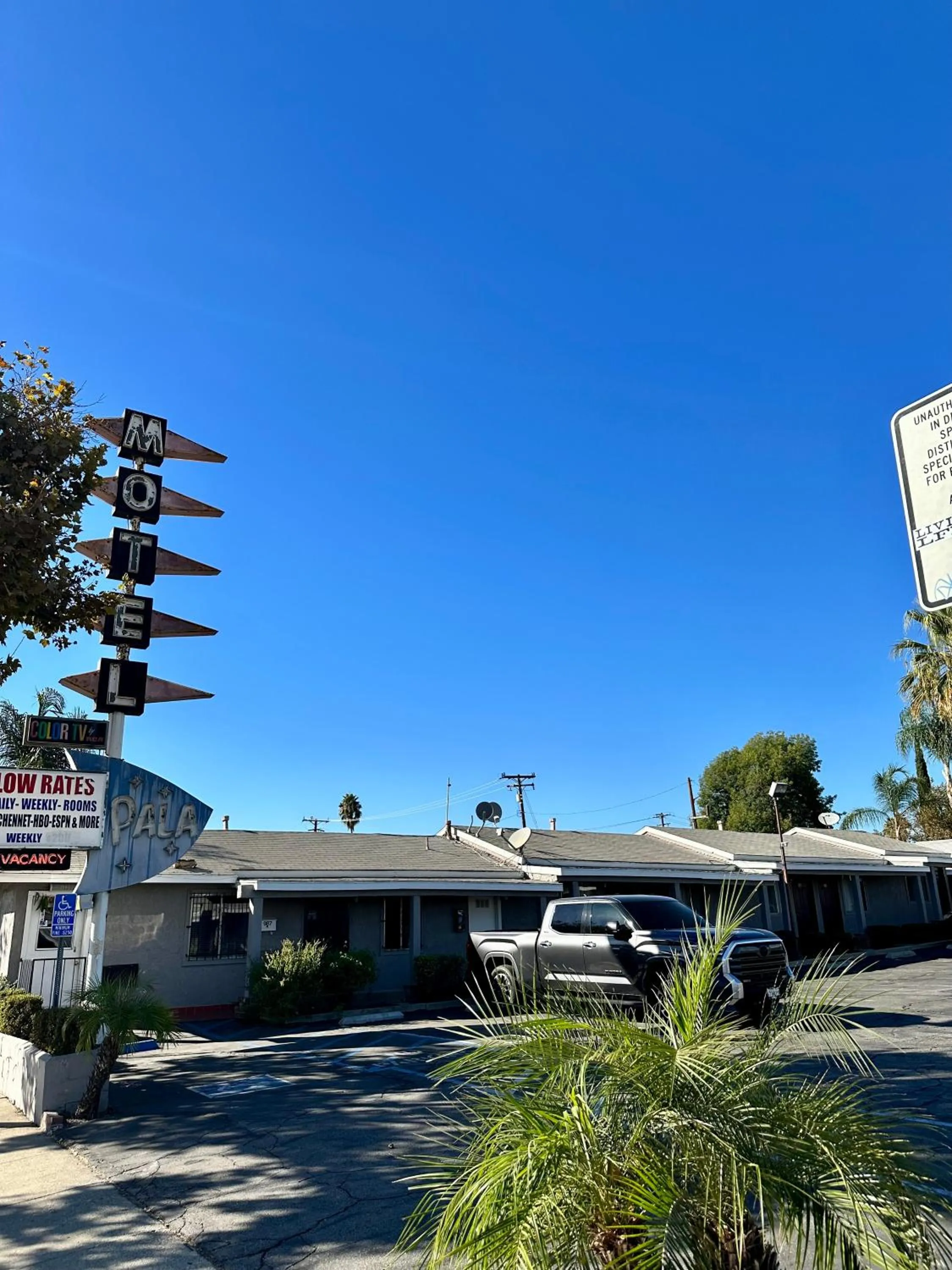 Pala Motel