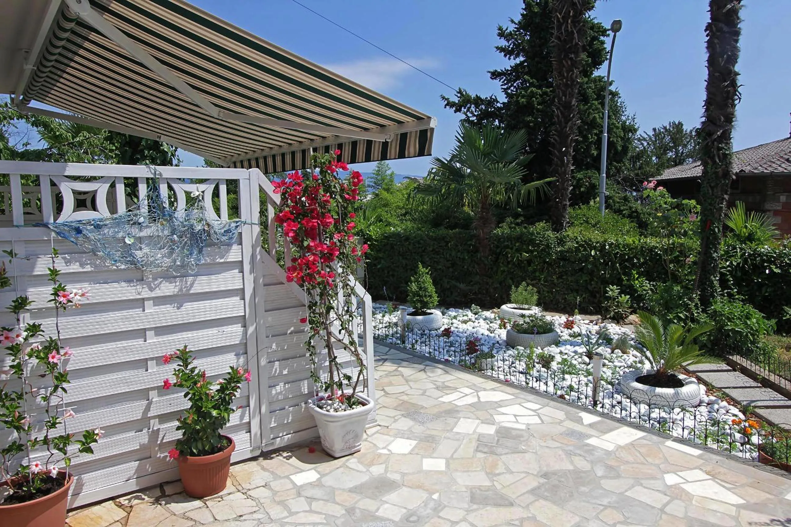 Patio in Guesthouse Villa Stanger