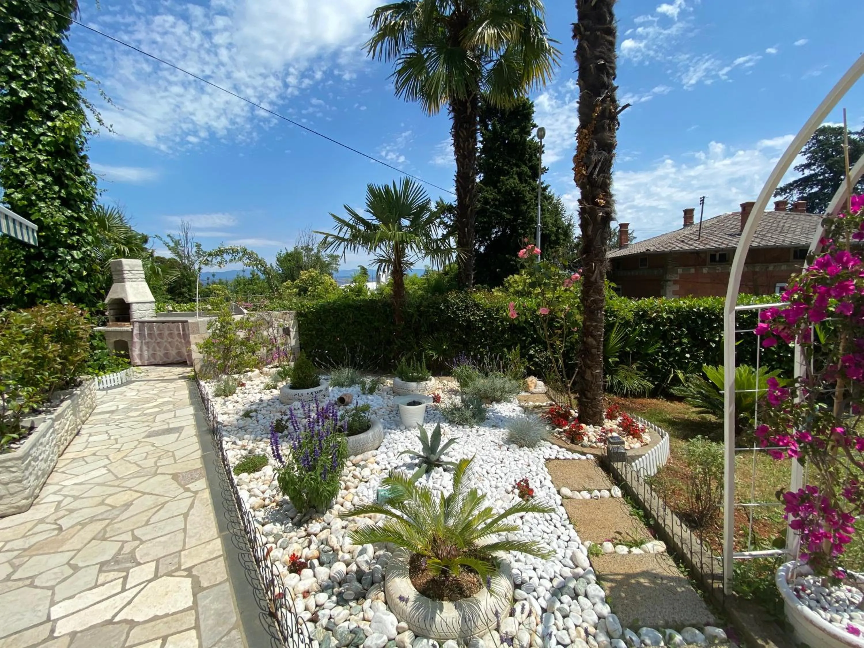 Garden in Guesthouse Villa Stanger