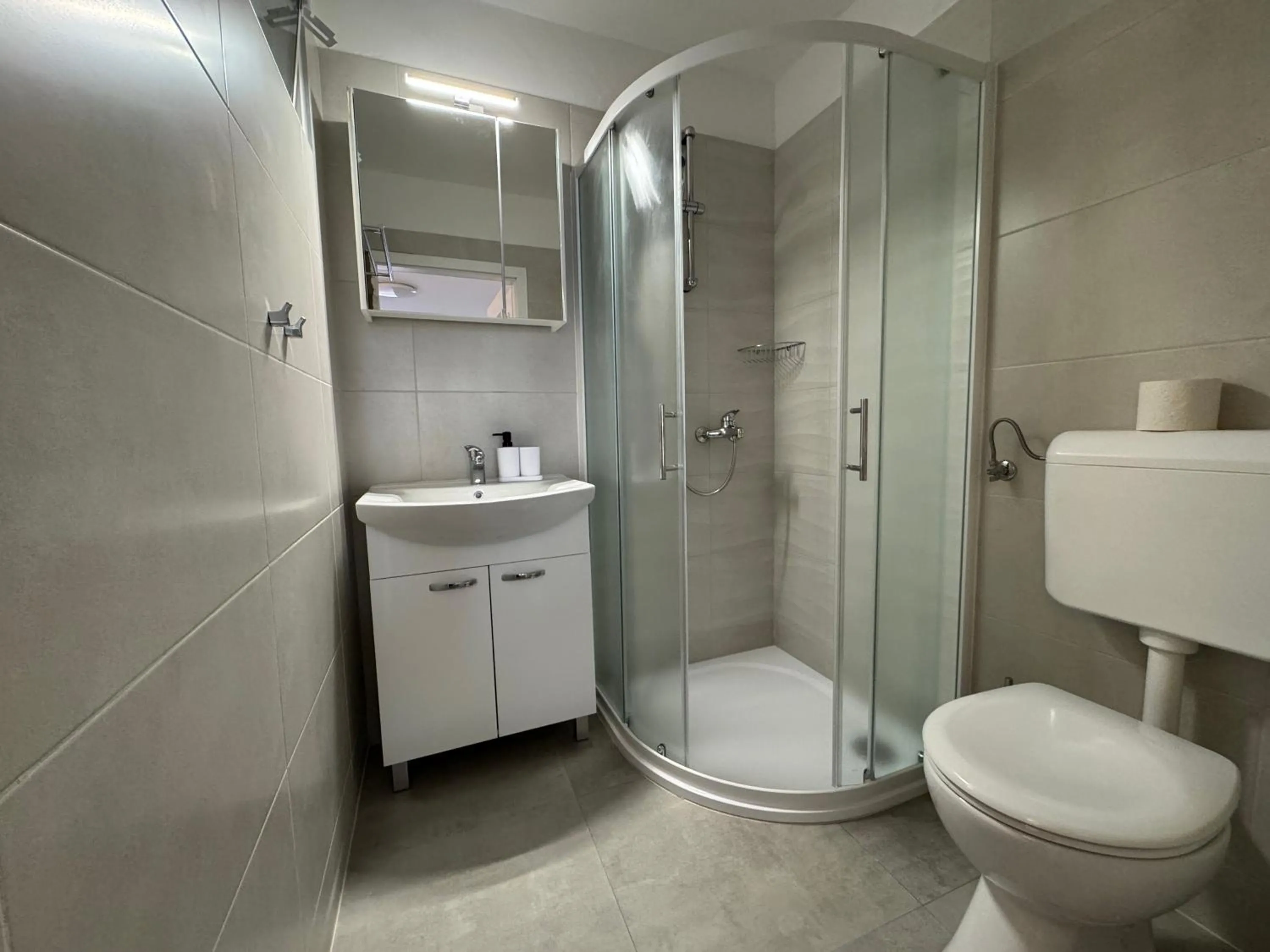 Shower in Guesthouse Villa Stanger