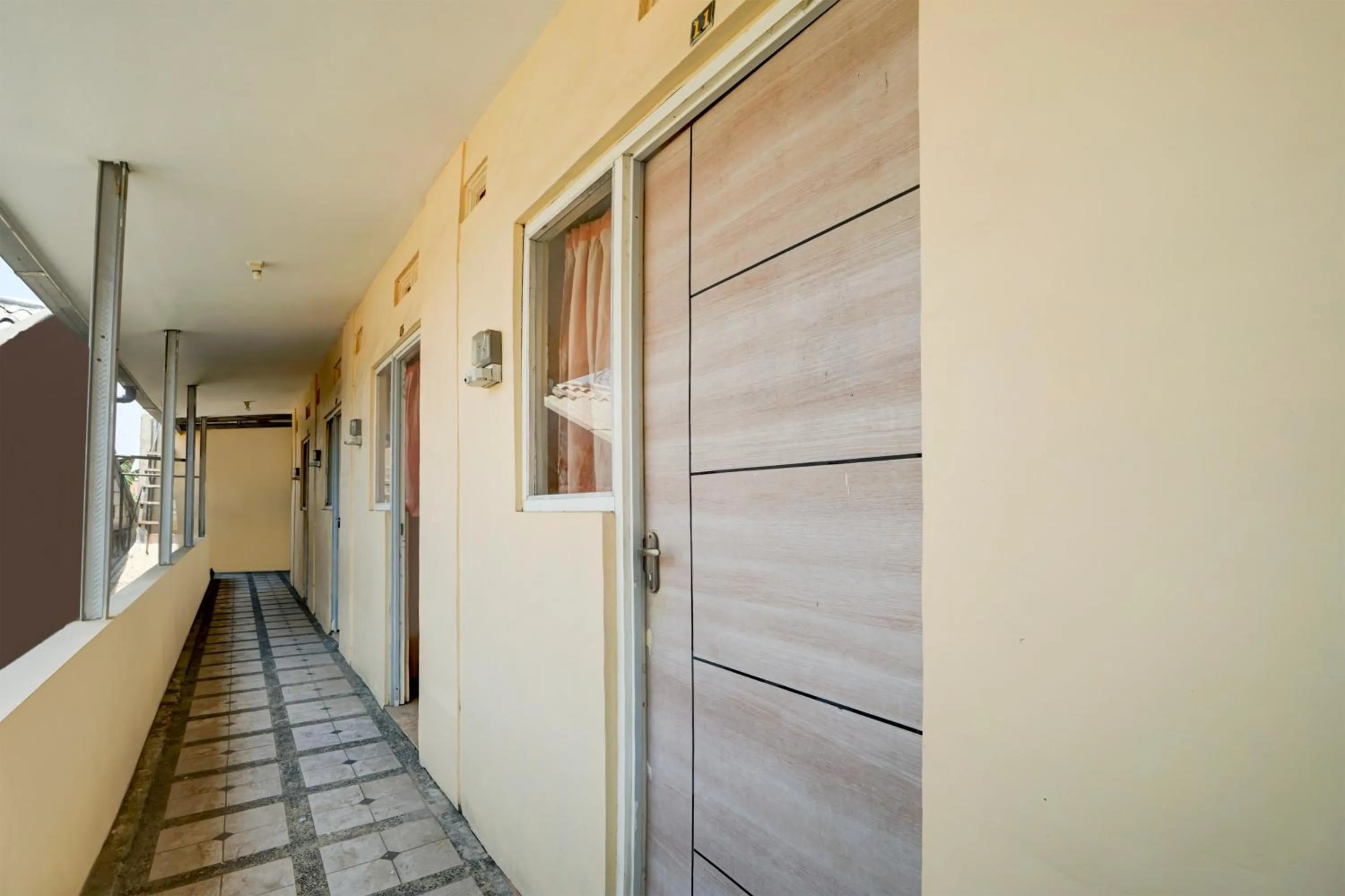 OYO Life 93300 Homestay Puri Anggrek Syariah - Wage