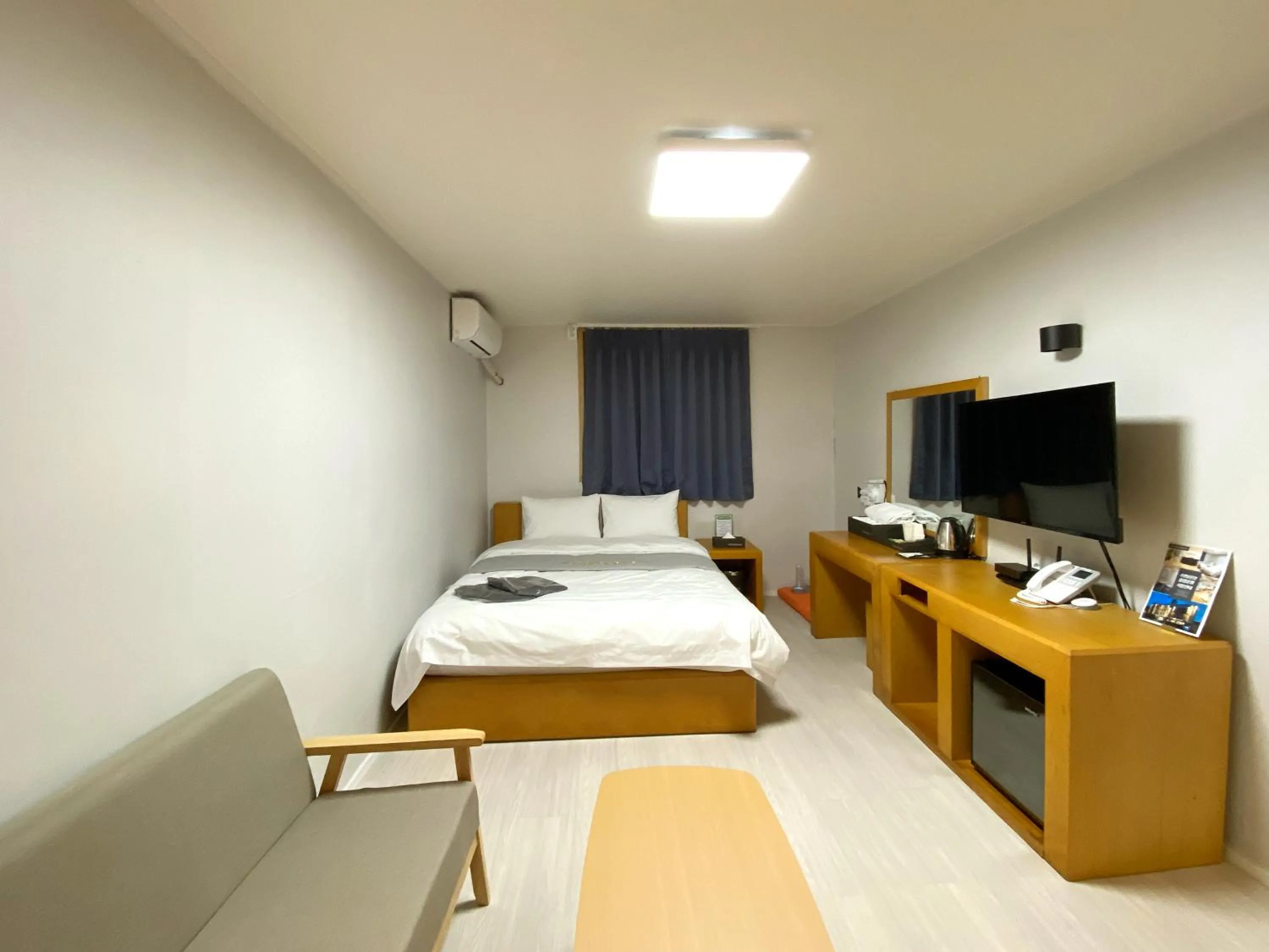 Bed in Suanbo Hot Spring Healing Hotel