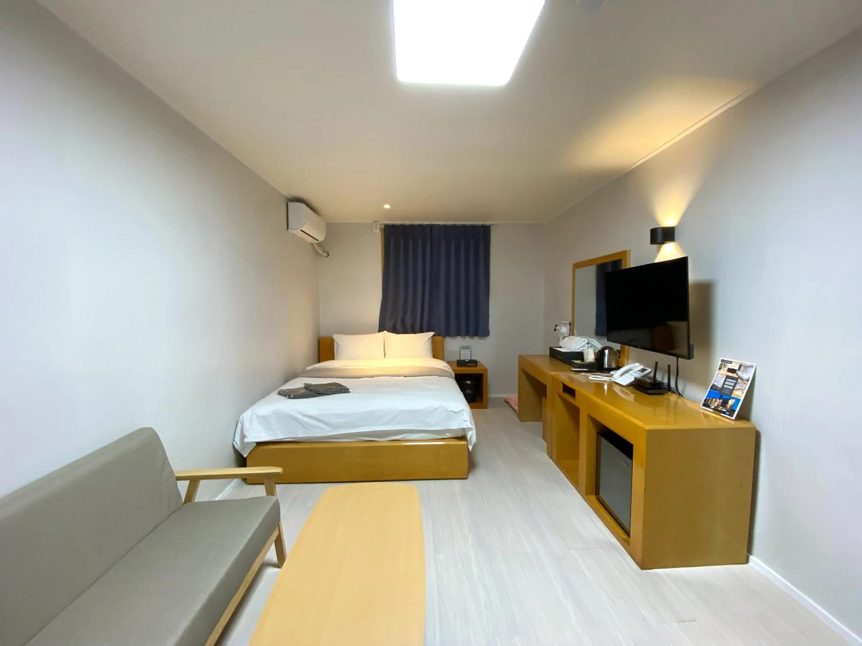 Bed in Suanbo Hot Spring Healing Hotel