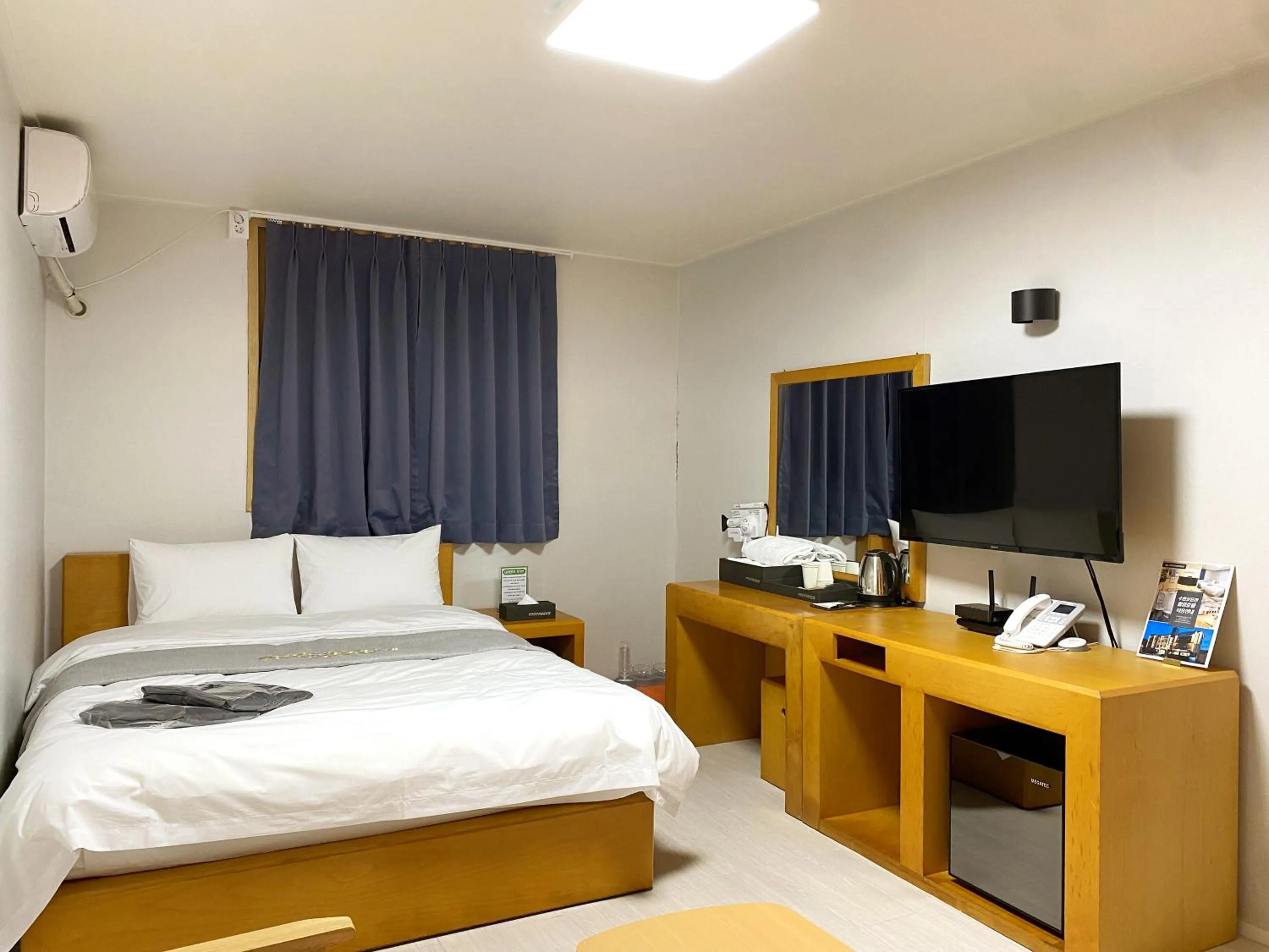 Bed in Suanbo Hot Spring Healing Hotel