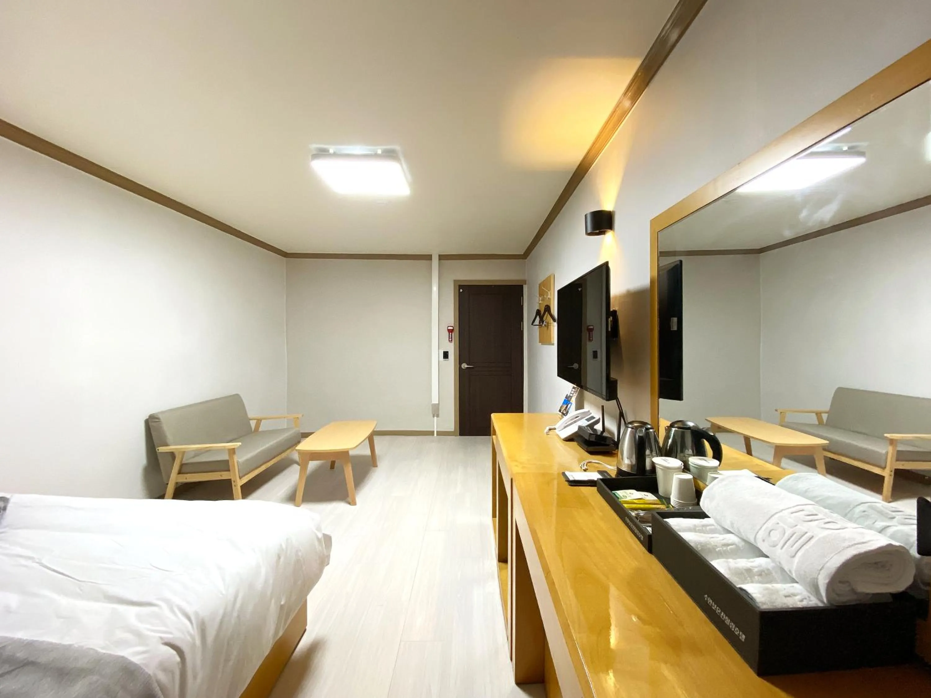 Bed in Suanbo Hot Spring Healing Hotel