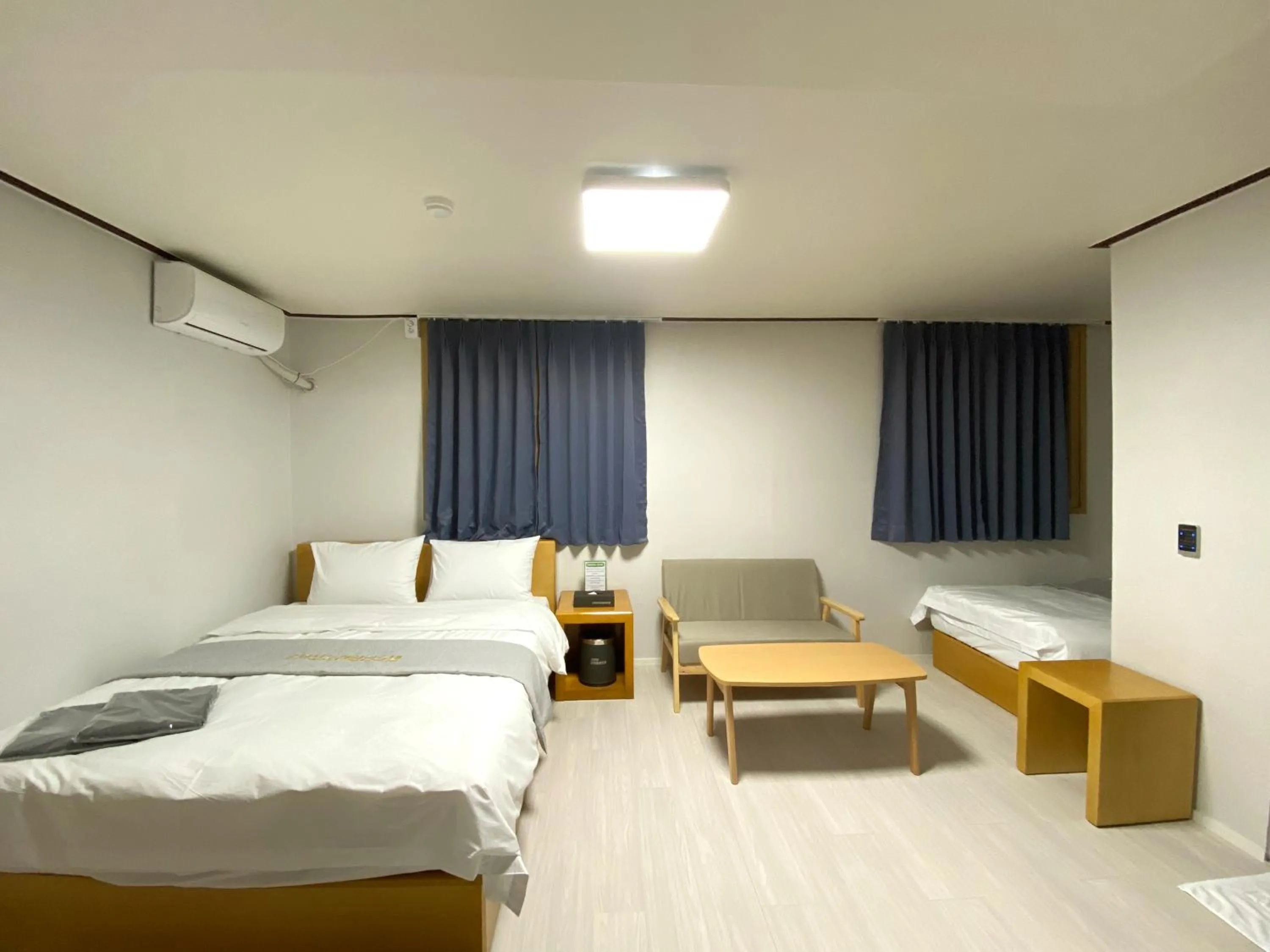 Bed in Suanbo Hot Spring Healing Hotel