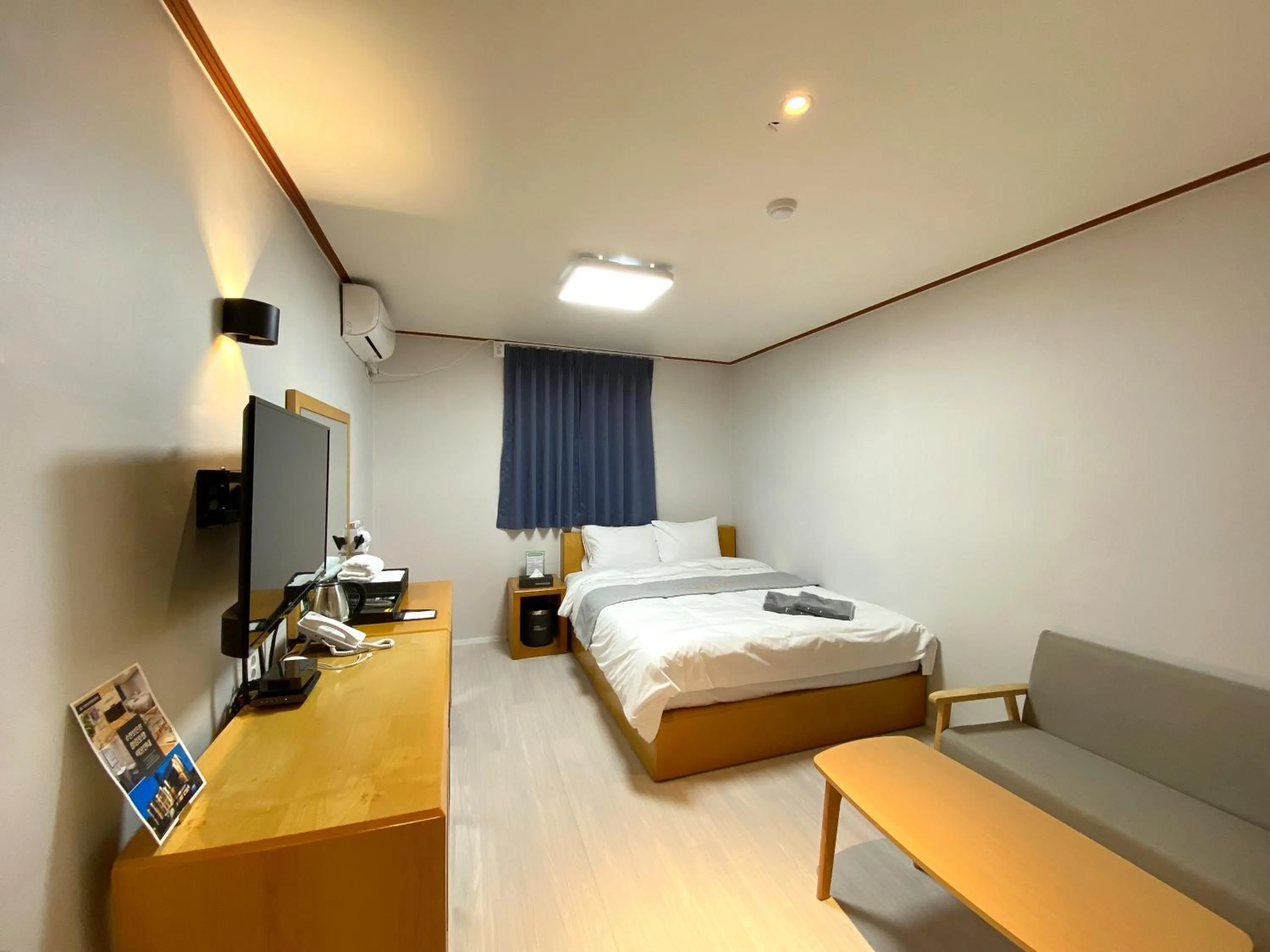 Bed in Suanbo Hot Spring Healing Hotel