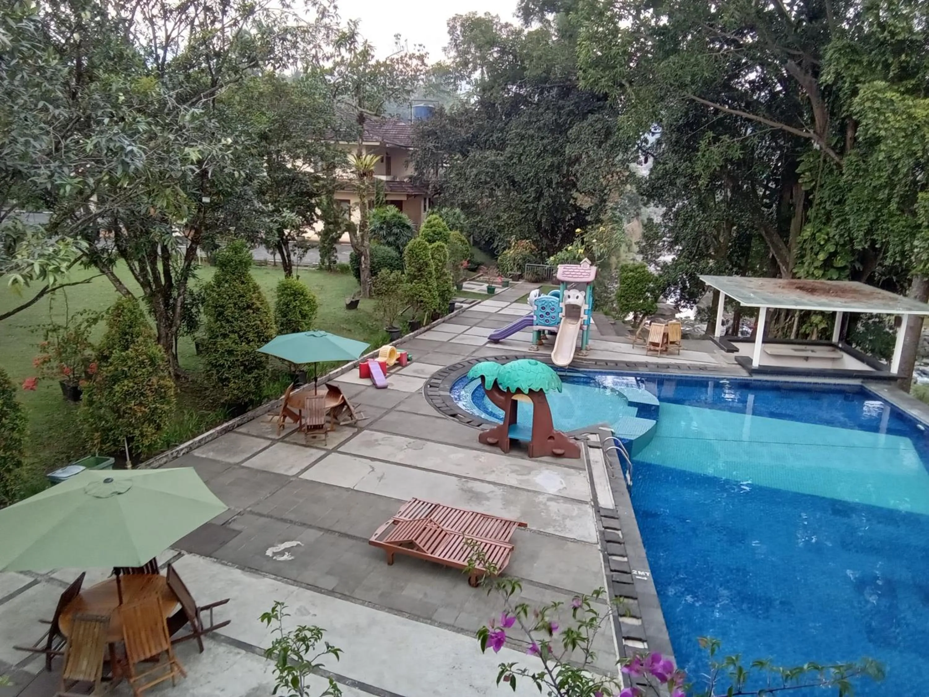 Resort Prima Cipayung