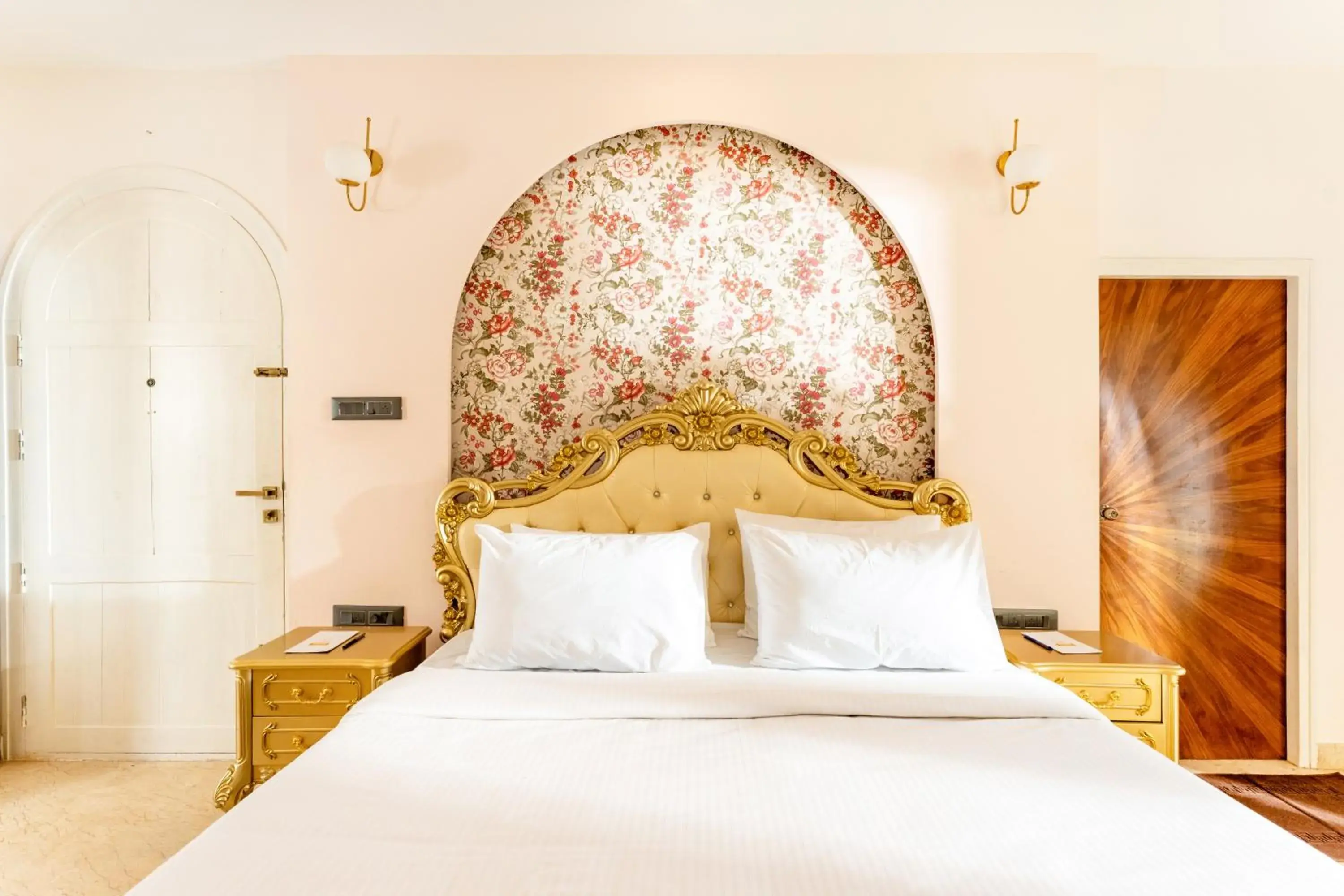 King Room - single occupancy in CSR Landmark Resorts King Room - single occupancy in CSR Landmark Resorts