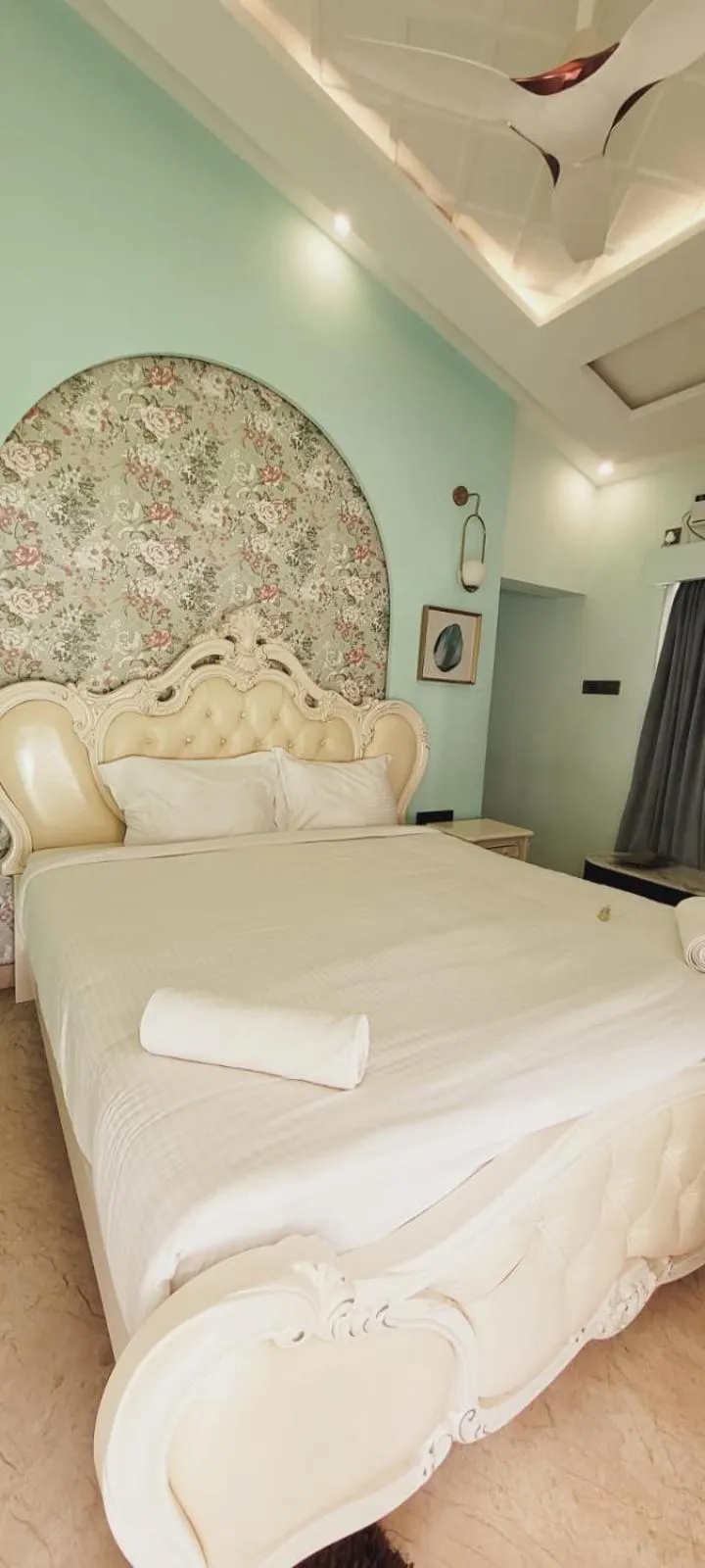 Bed in CSR Landmark Resorts